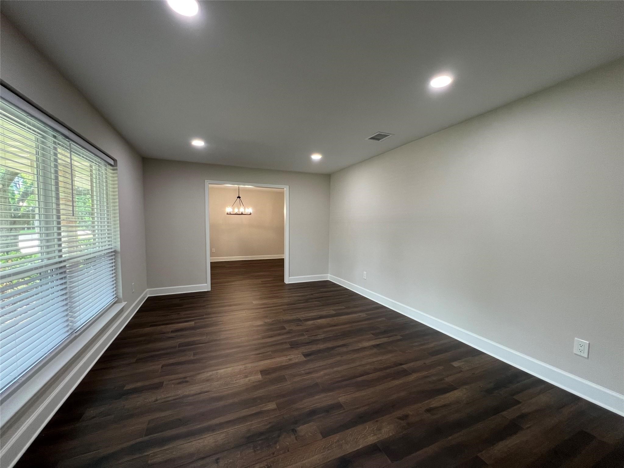 10903 Albury Drive Property Photo 4