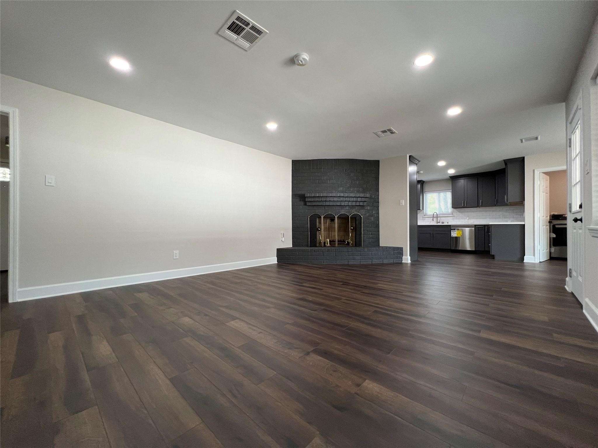 10903 Albury Drive Property Photo 11