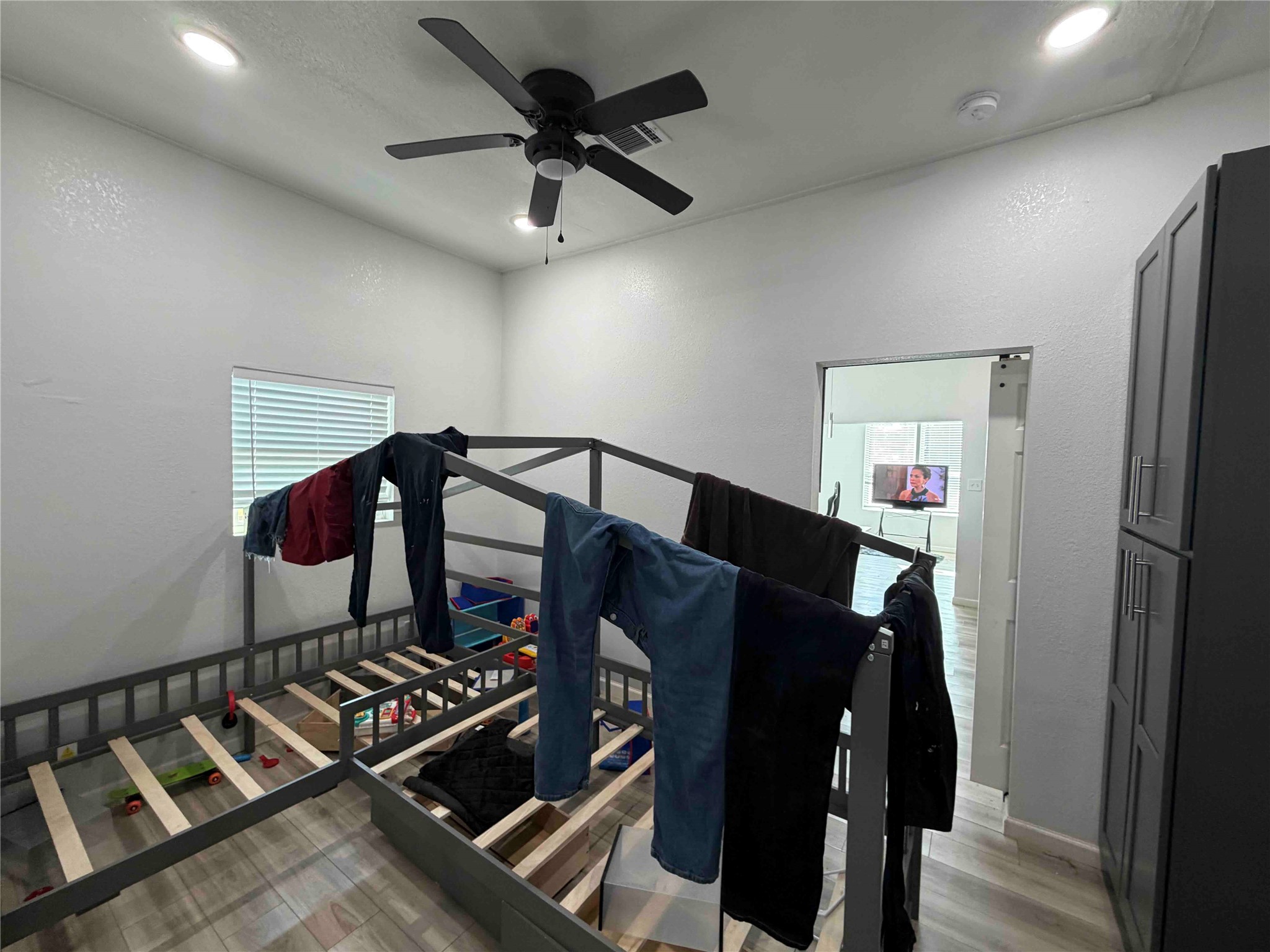 2400 Burkett Street Property Photo 18