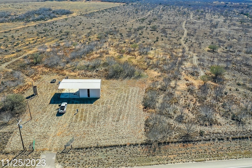 Tr 3 000 W Us Hwy 85 Street Property Photo 1
