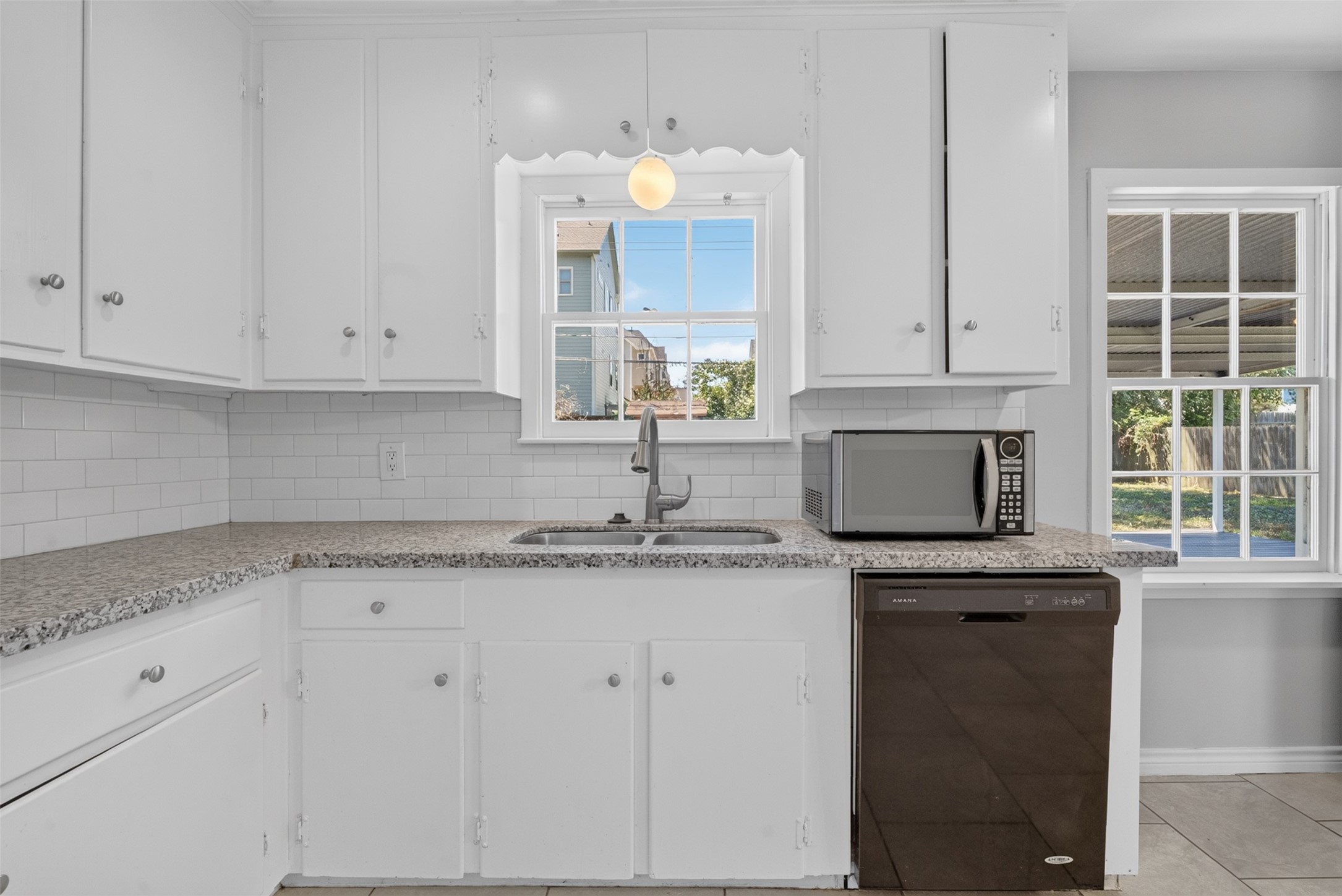 1409 Wycliffe Drive Property Photo 12