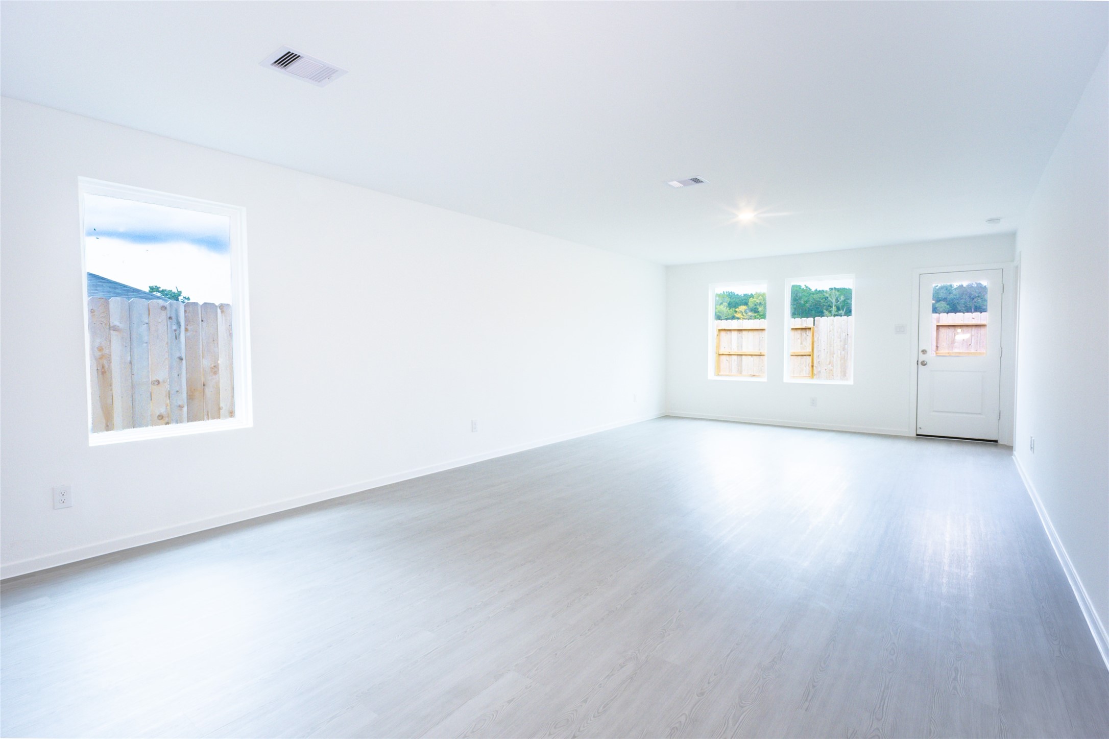 5610 Shelford Birch Drive Property Photo 3