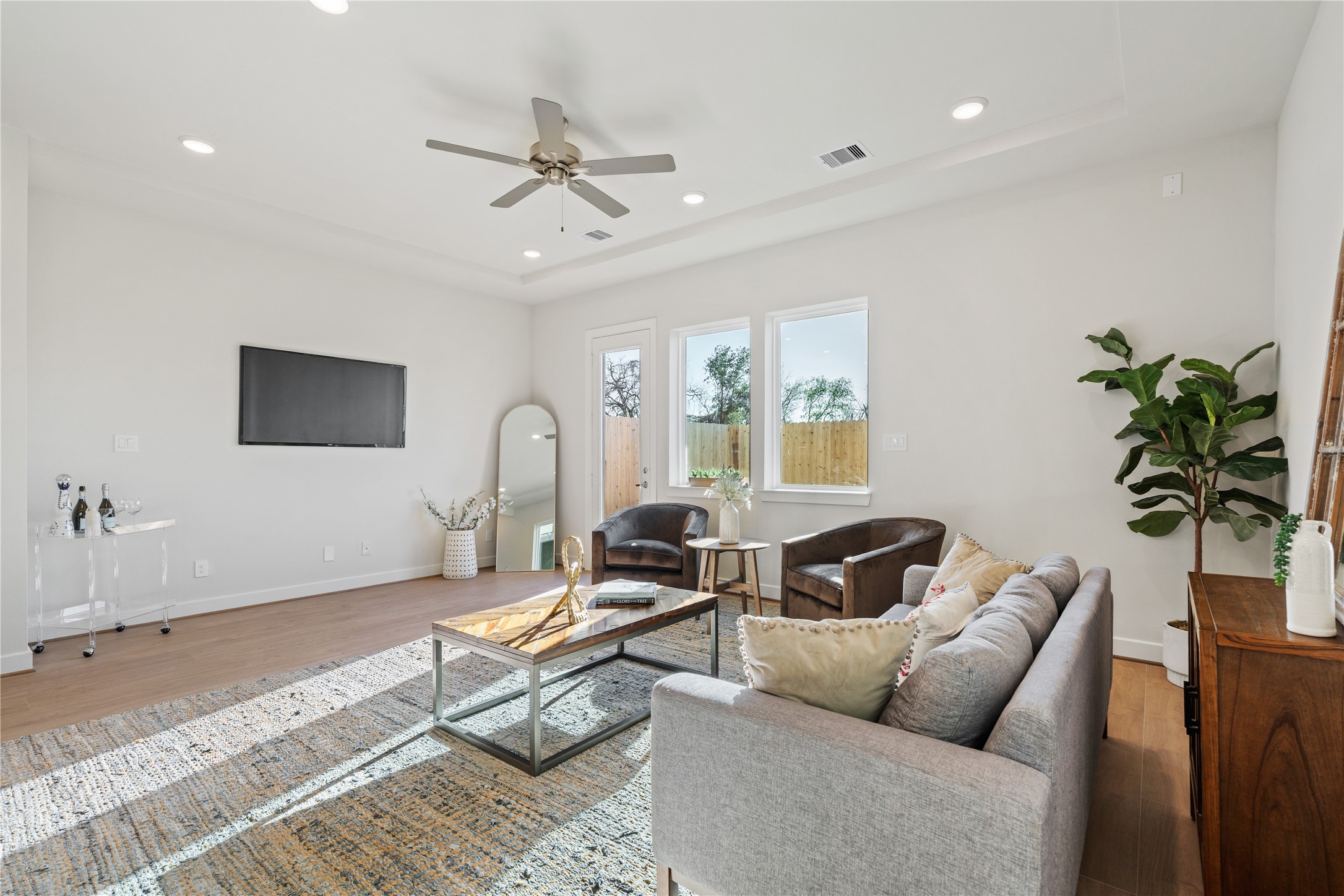 6441 Rena Street Property Photo 12