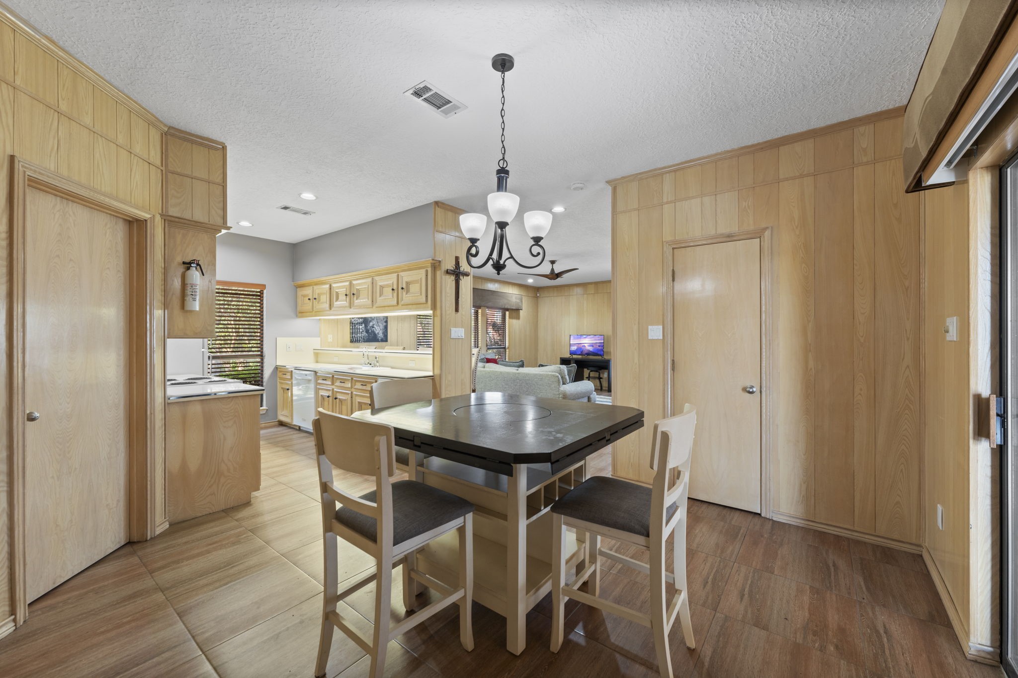 40 La Jolla Circle Property Photo 43