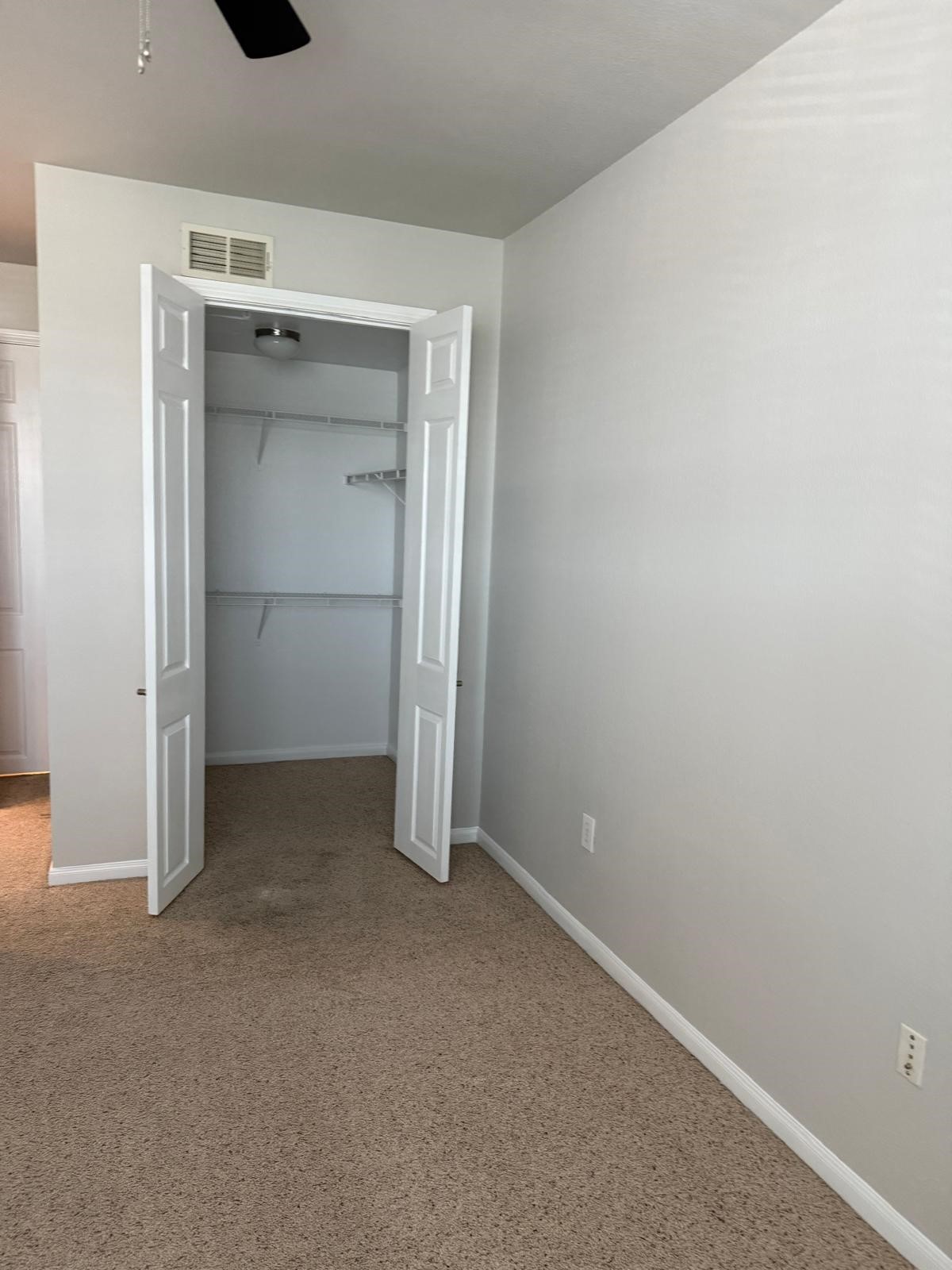 7575 Kirby Drive 2226 Property Photo 24