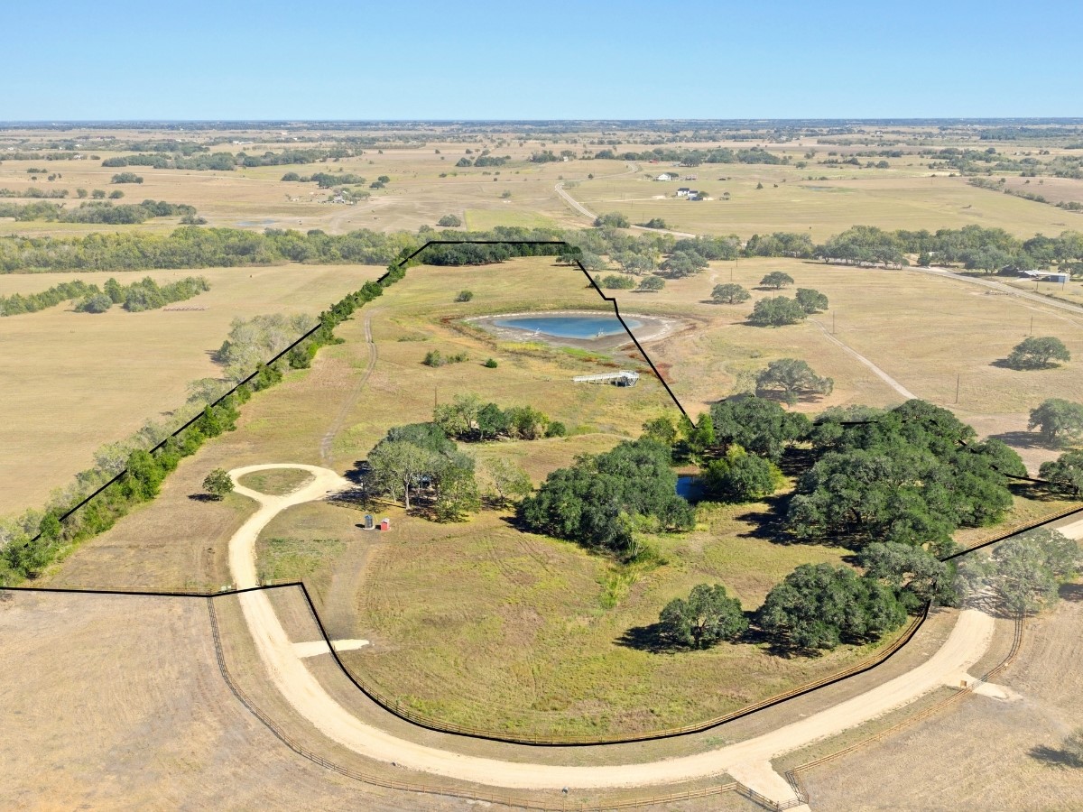 3147 Fm 956 Property Photo 19