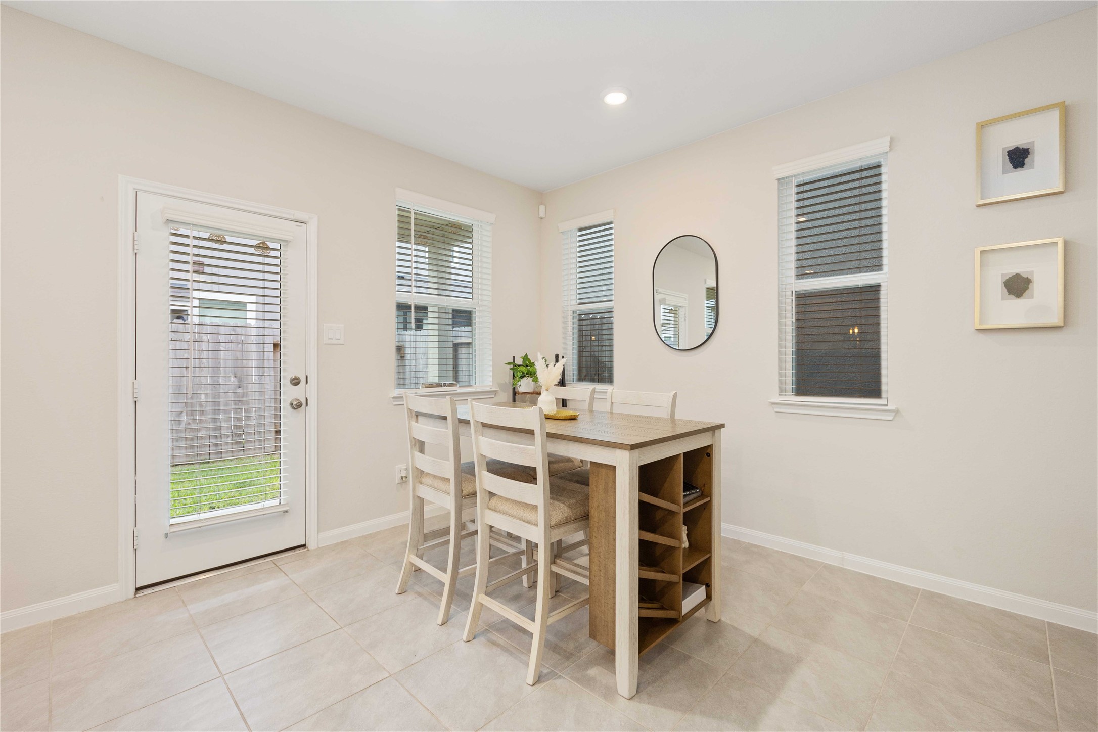1512 Parkland Oak Drive Property Photo 8