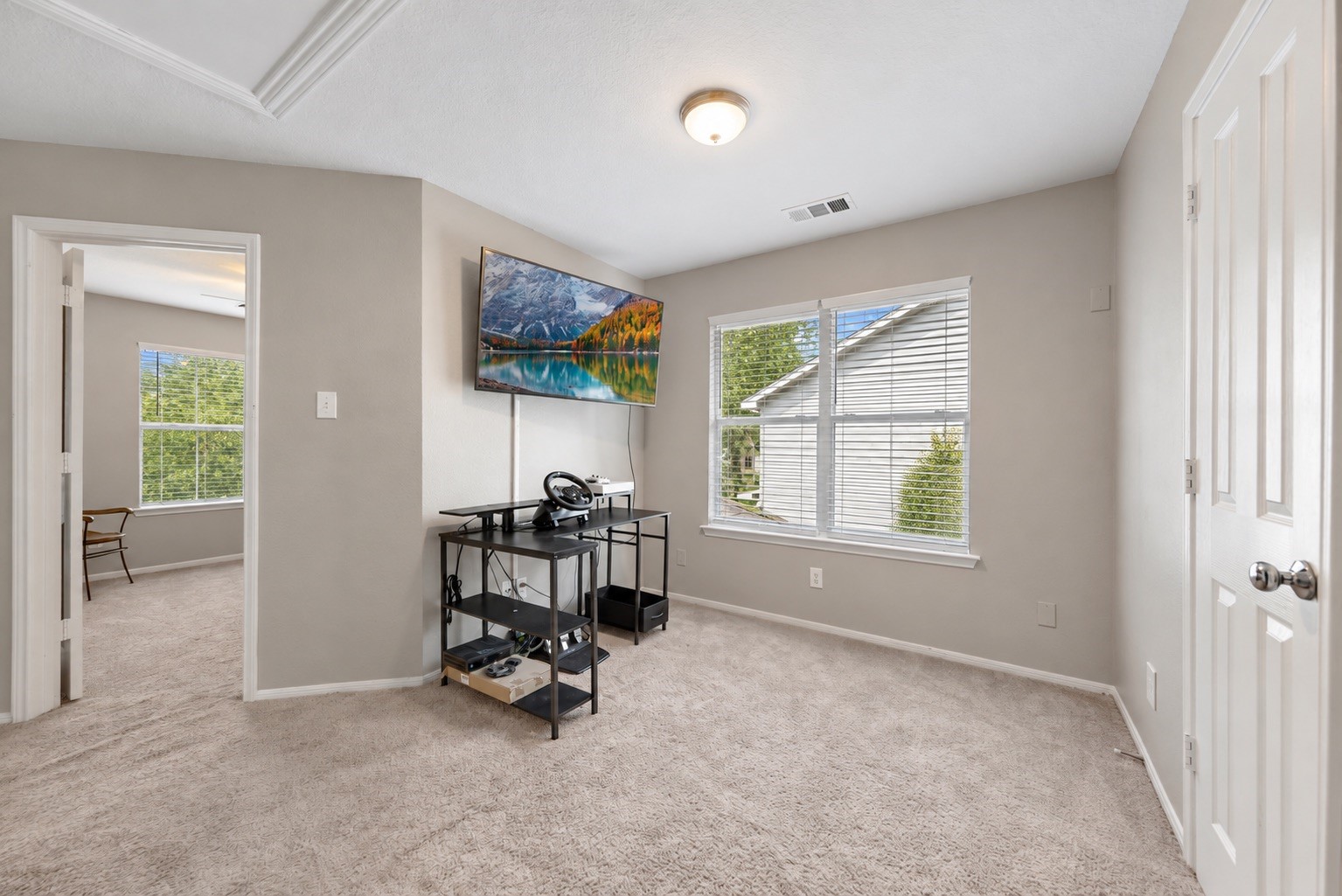 123 Sheerborne Court Property Photo 17