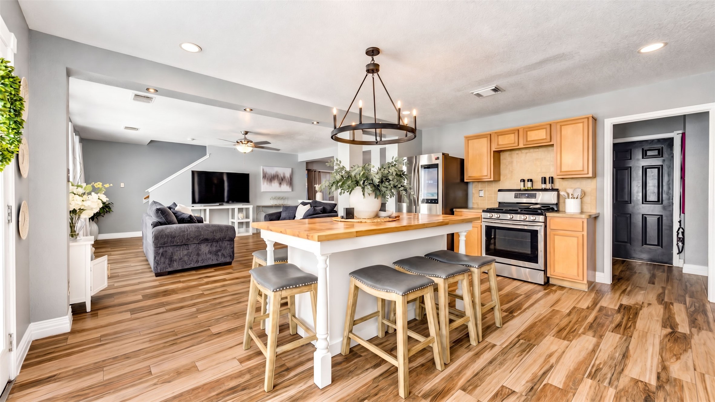 17111 Burrowdale Court Property Photo 10