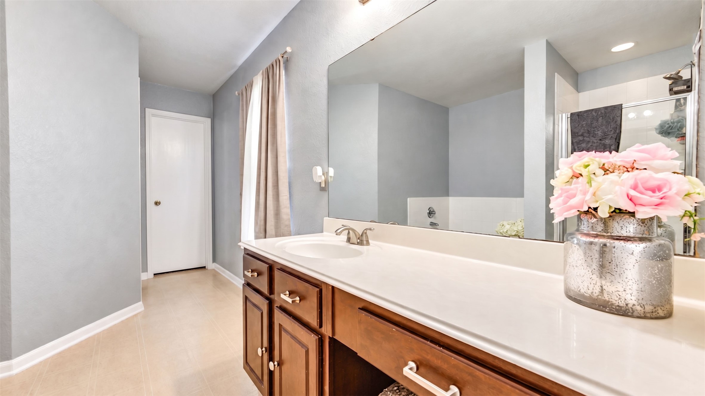 17111 Burrowdale Court Property Photo 23