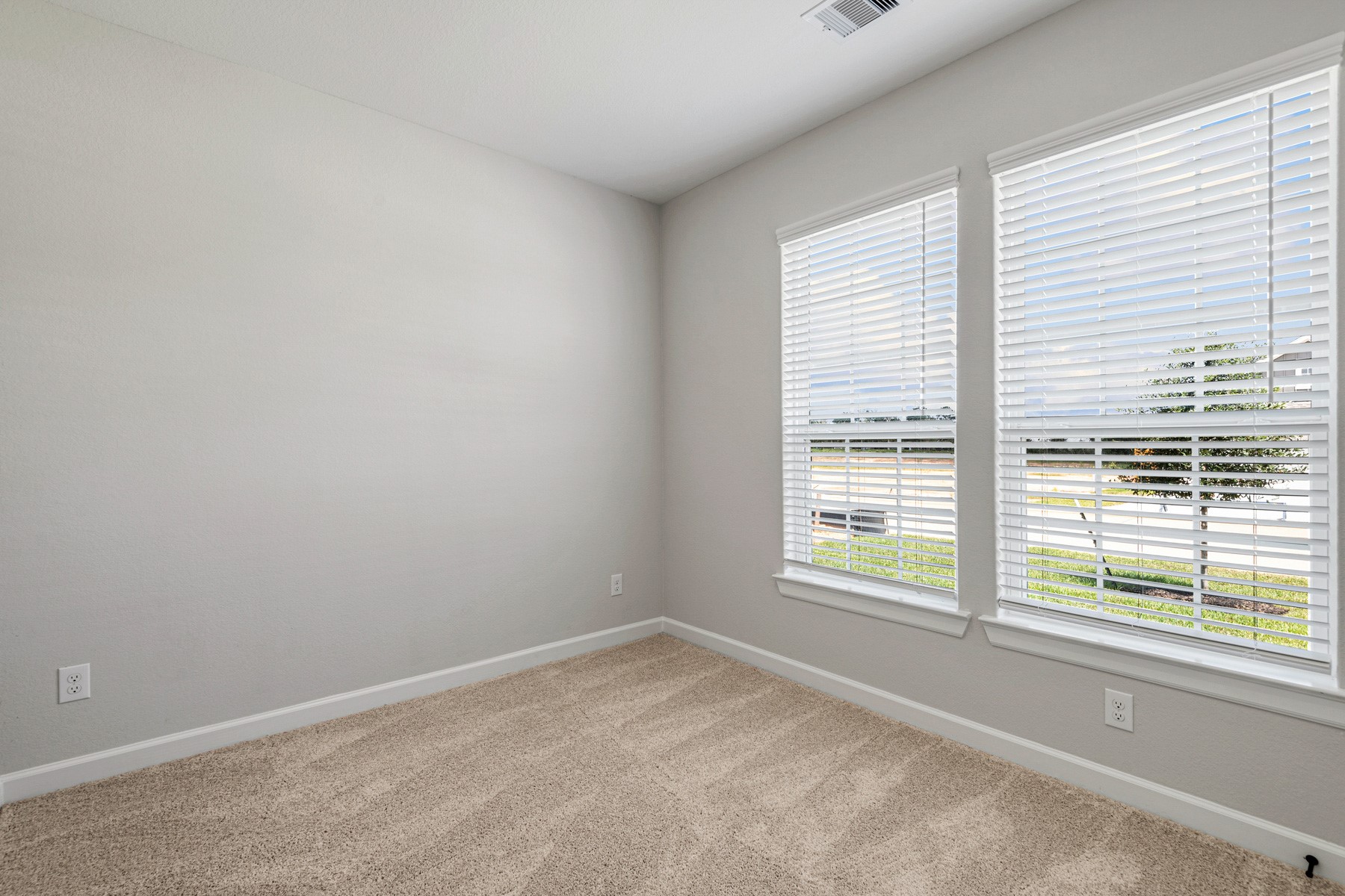 15650 Honey Cove Drive Property Photo 14