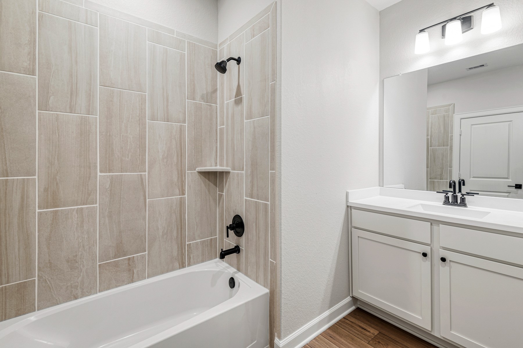 15650 Honey Cove Drive Property Photo 16