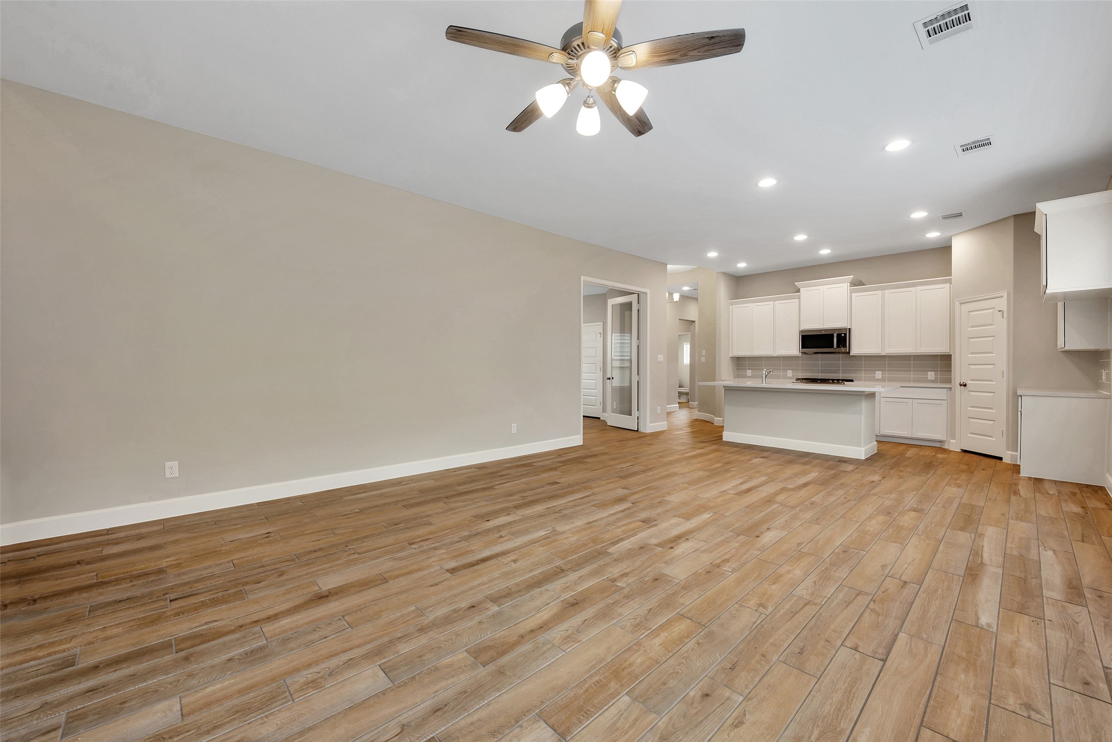 1328 Wicklow Forest Street Property Photo 17
