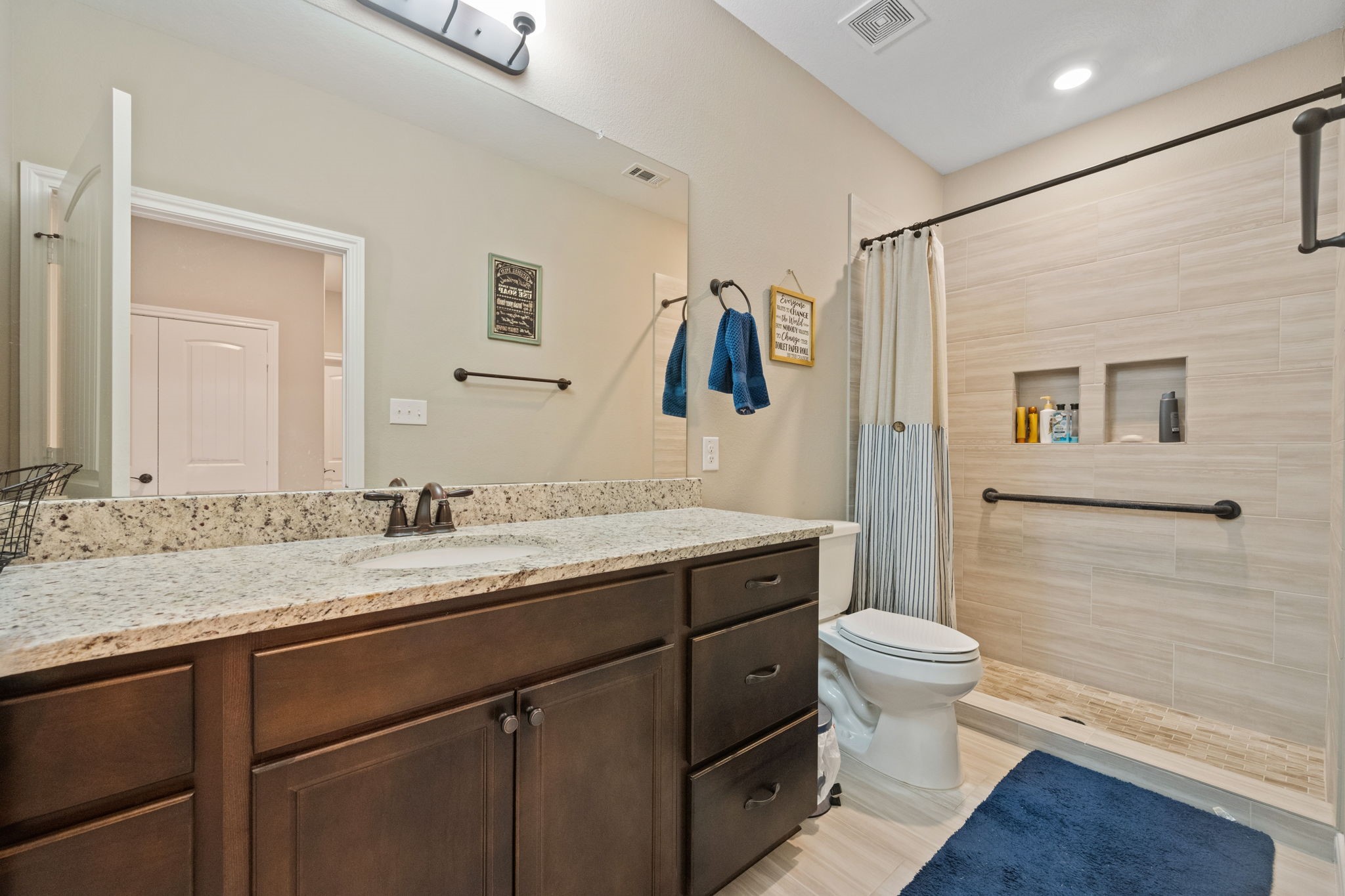 3004 Tyler Street Property Photo 24
