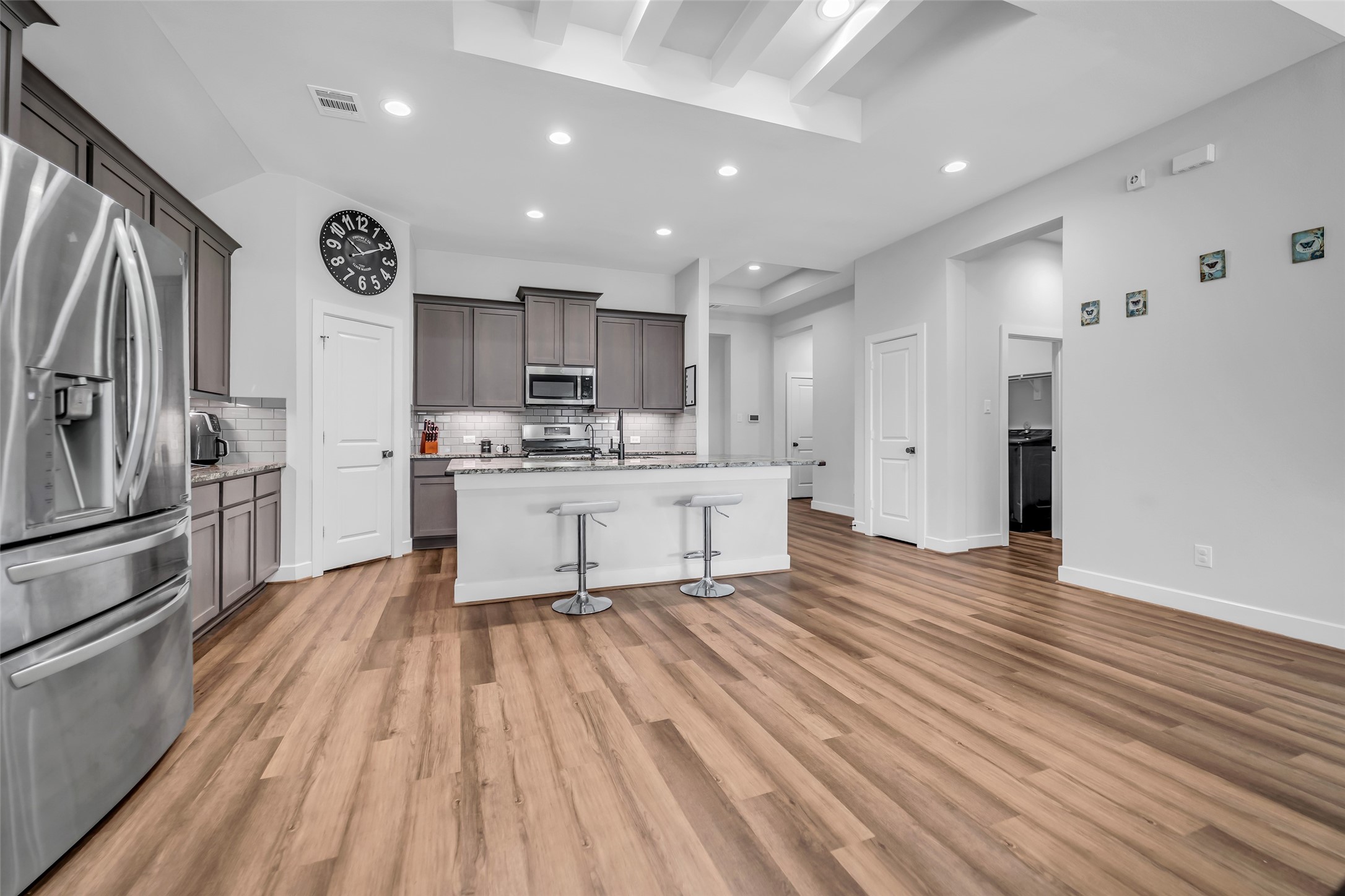 2502 Ocean Key Drive Property Photo 8