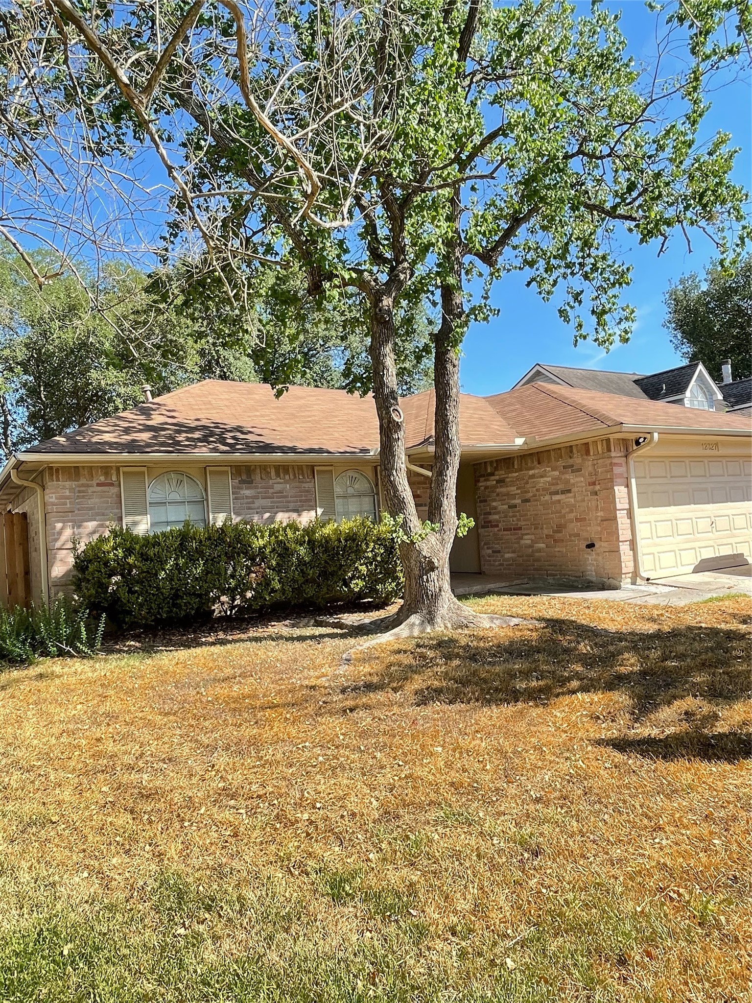 12327 White River Drive Property Photo 5