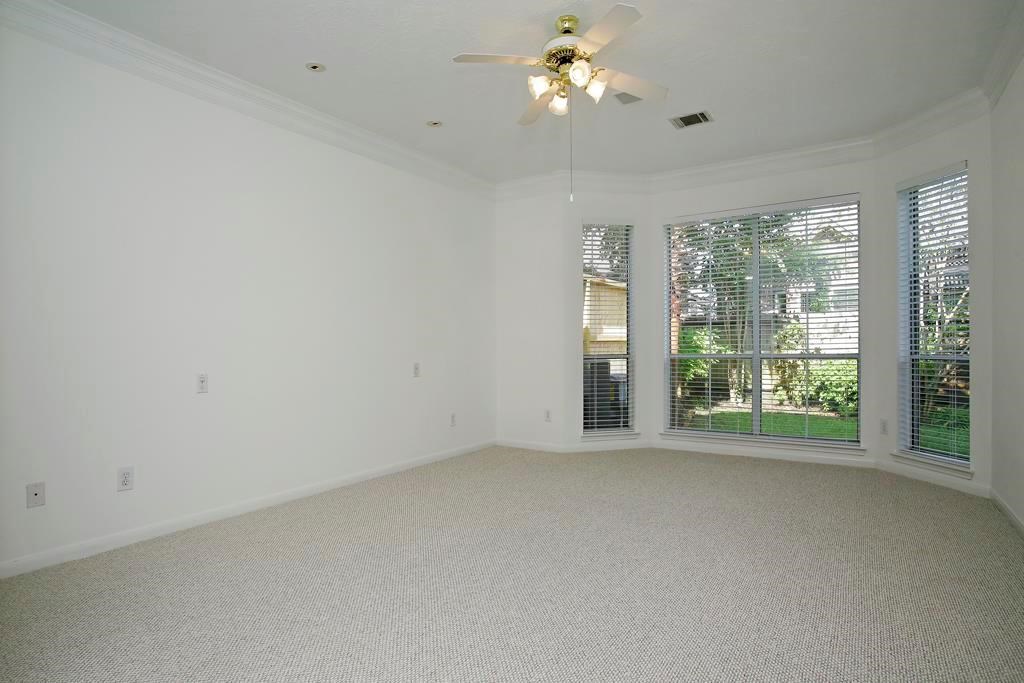 6902 Afton Woods Drive Property Photo 11