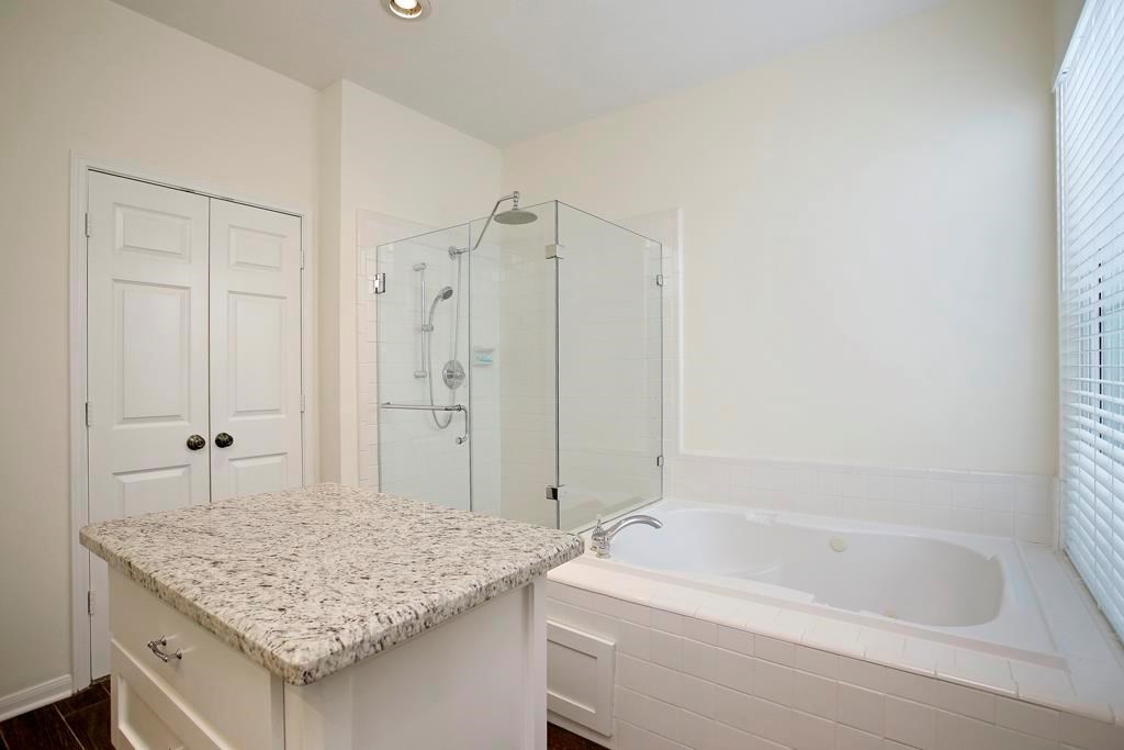 6902 Afton Woods Drive Property Photo 12