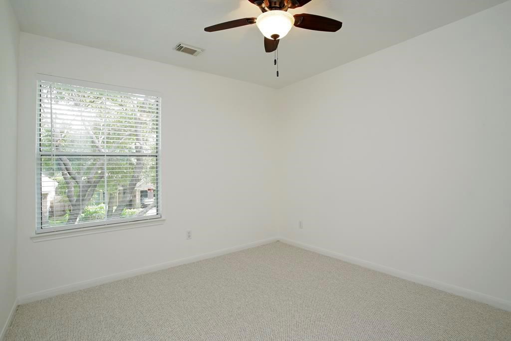 6902 Afton Woods Drive Property Photo 16