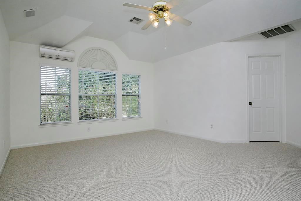 6902 Afton Woods Drive Property Photo 18