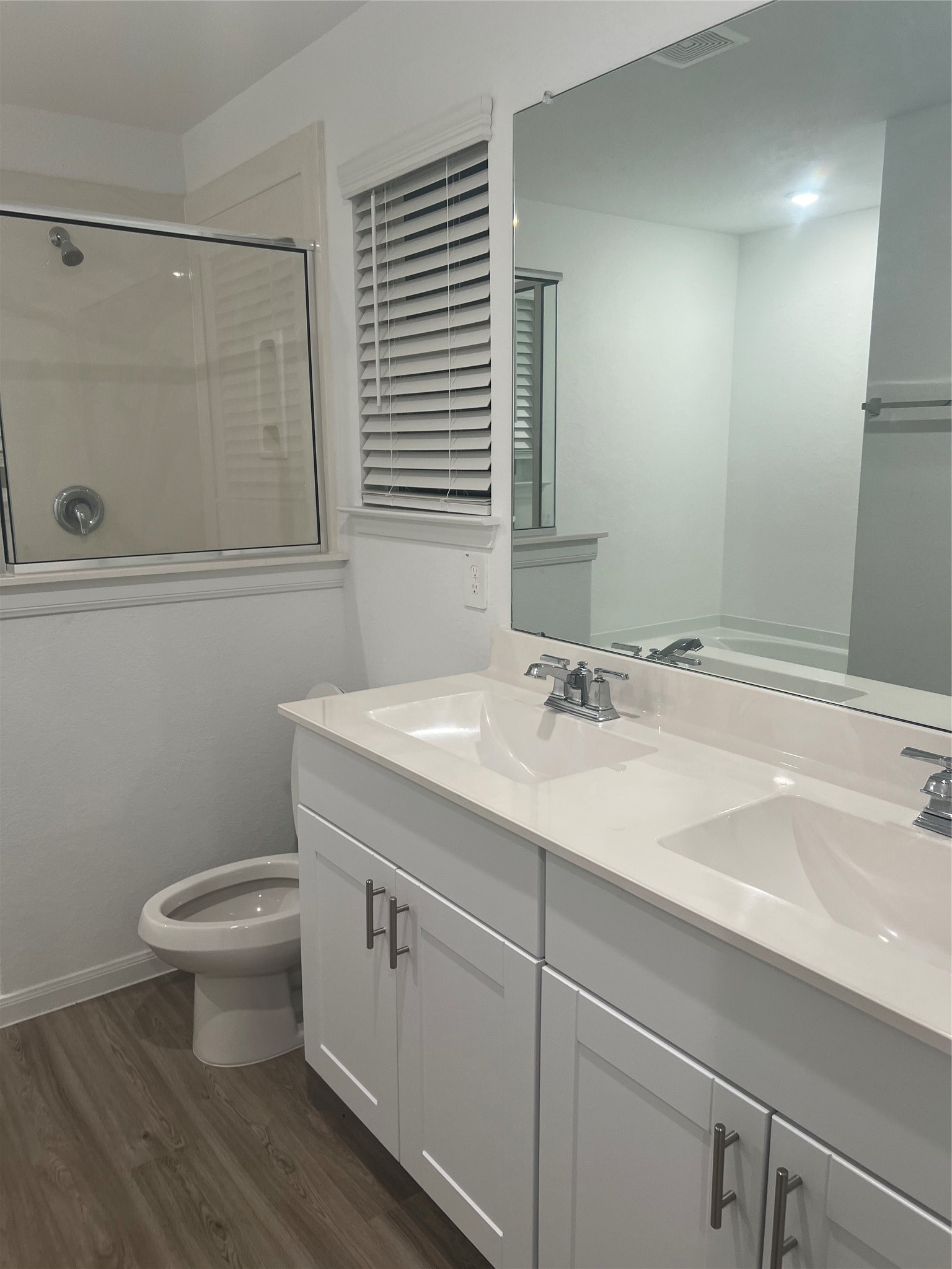 5414 Balerna Street Property Photo 11