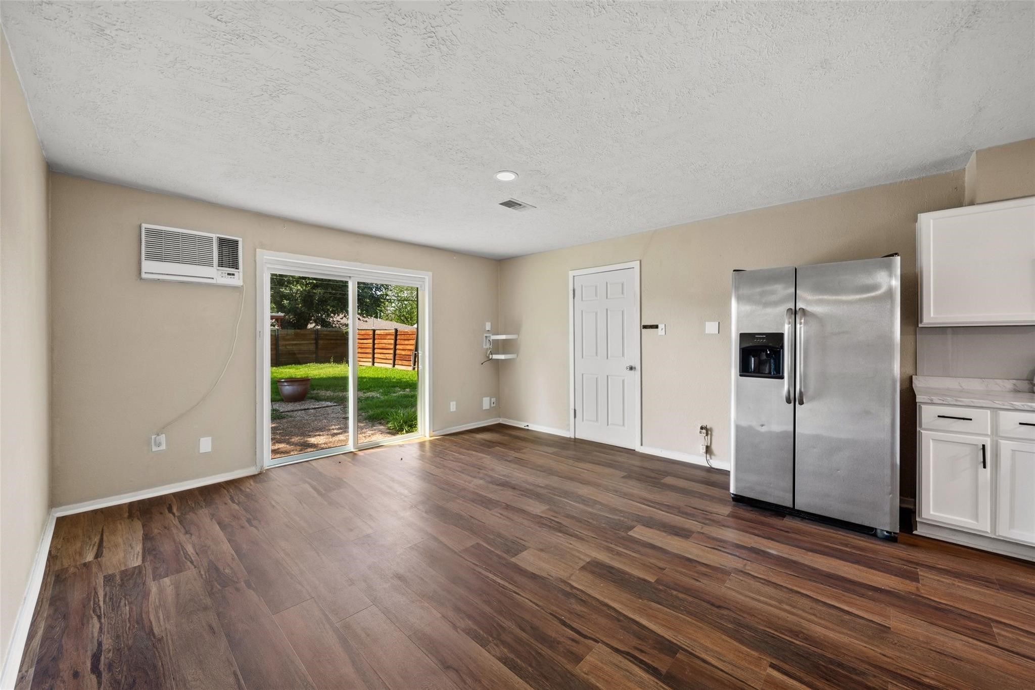 4114 Dacca Drive Property Photo 7