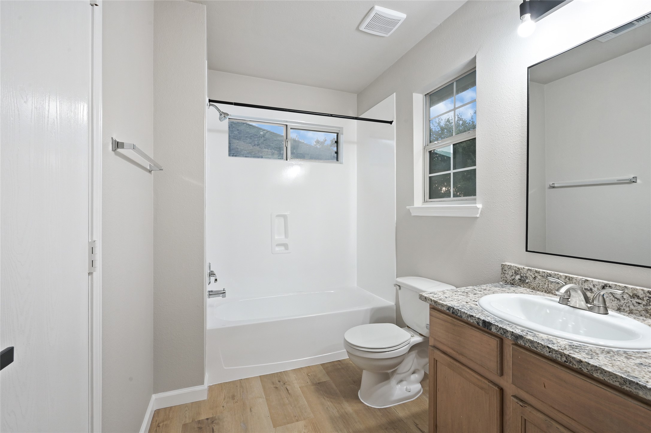 6307 Spruce Manor Property Photo 21