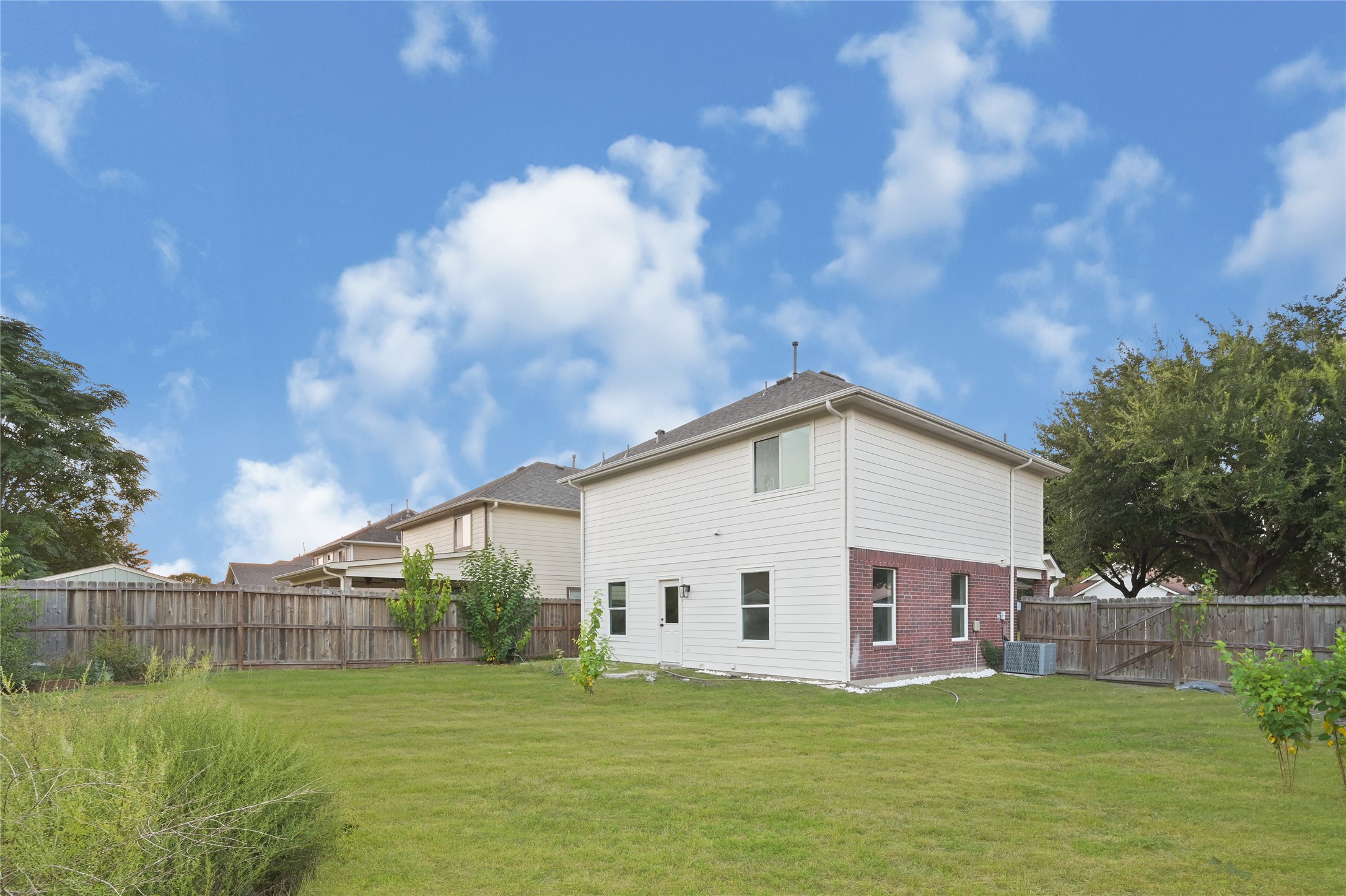 6307 Spruce Manor Property Photo 24