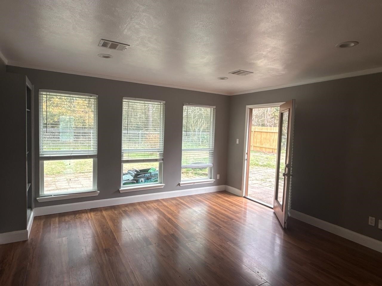 22726 Melham Lane Property Photo 8