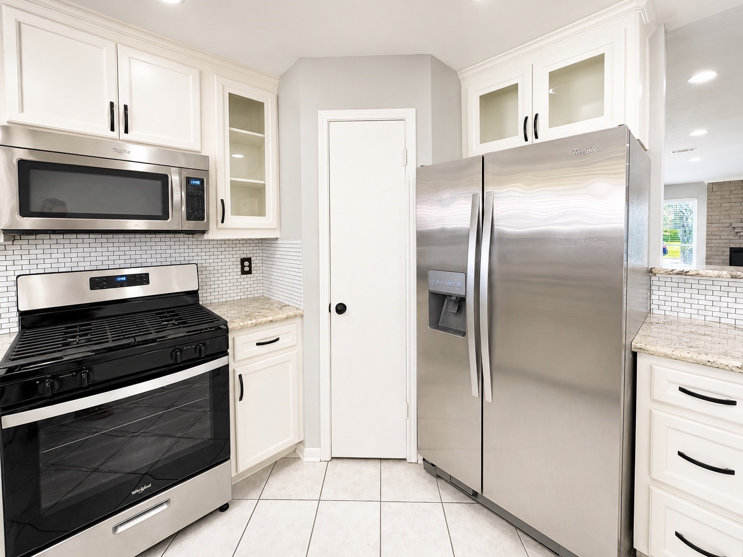 1206 Park Knoll Lane Property Photo 7