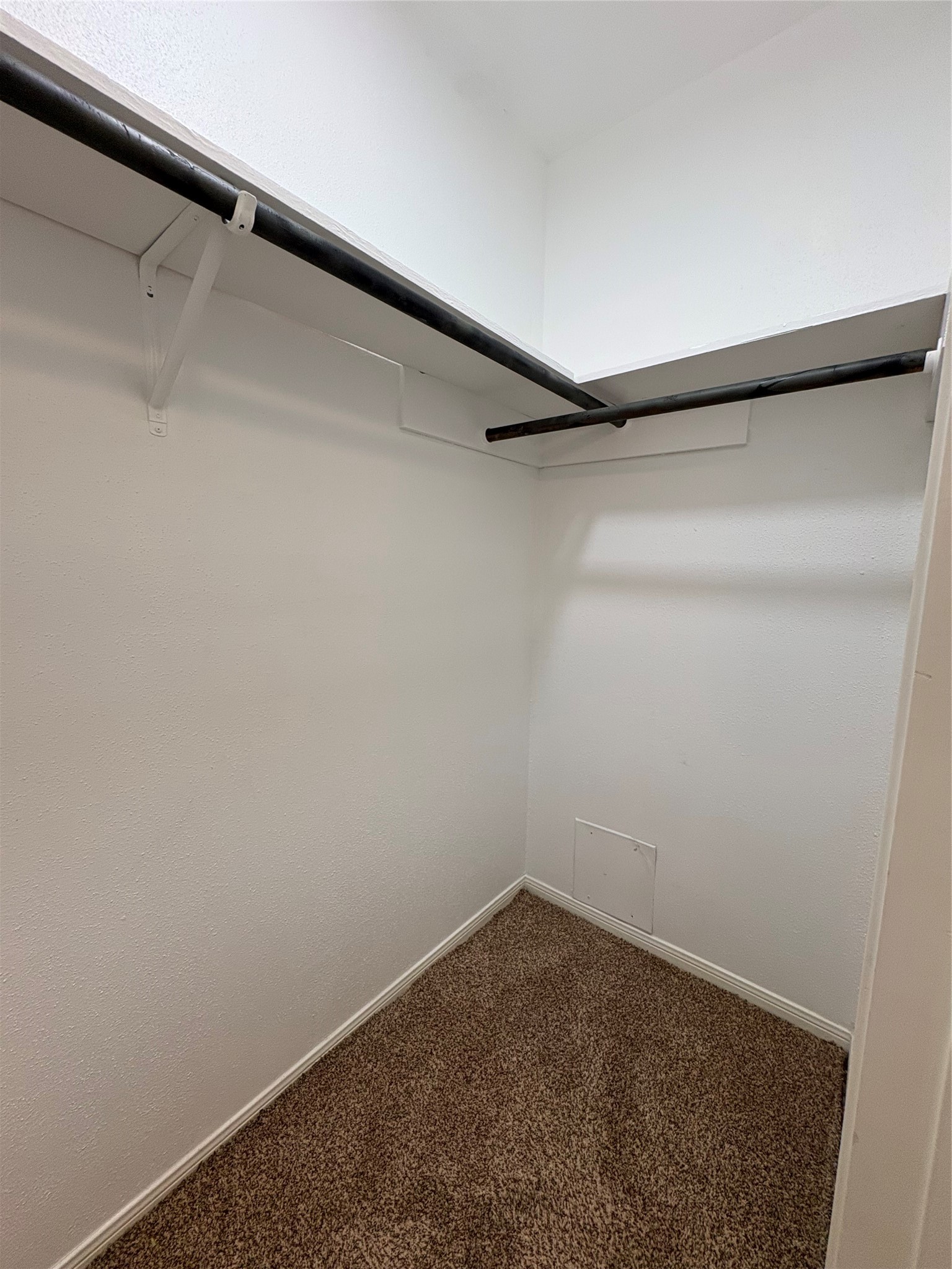 1206 Park Knoll Lane Property Photo 16