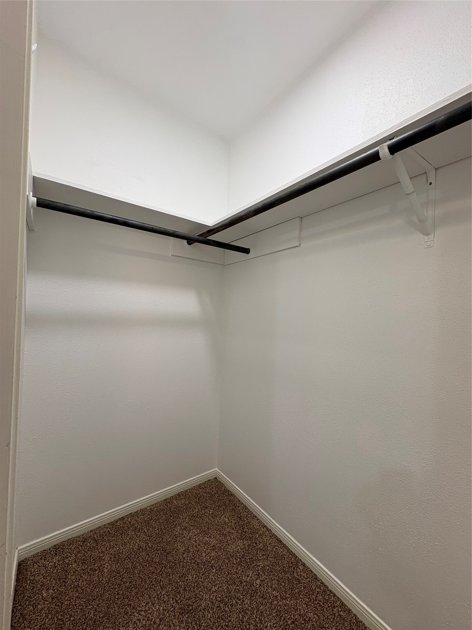 1206 Park Knoll Lane Property Photo 17