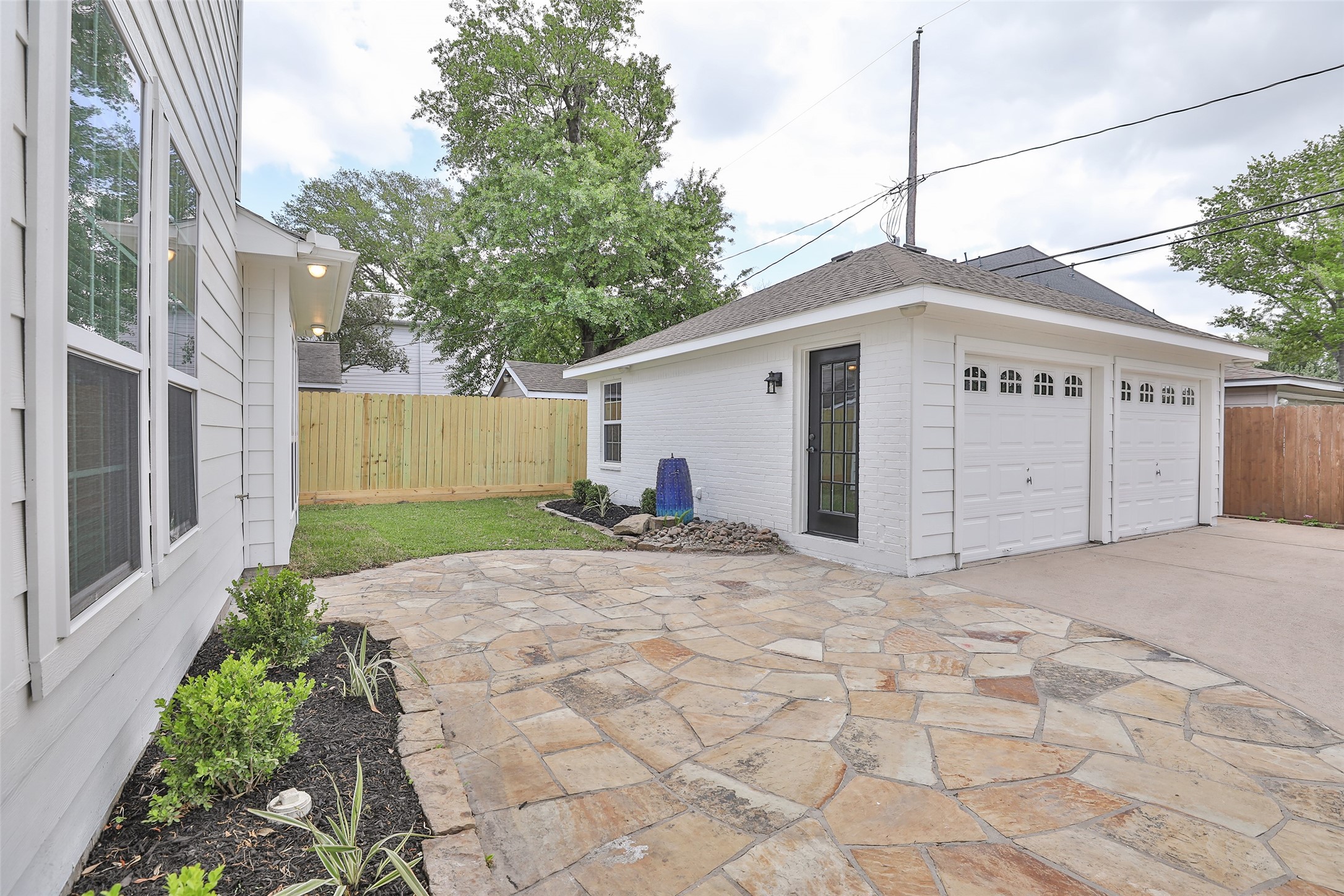 979 W 43rd Street Property Photo 42