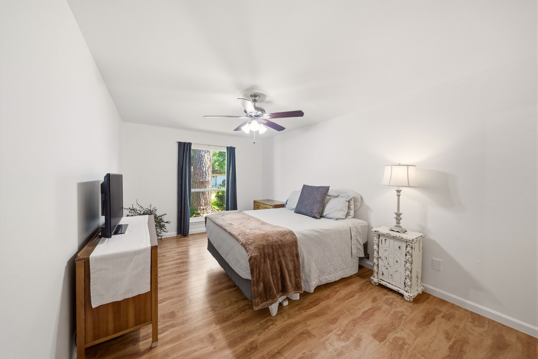 9231 Tooley Drive Property Photo 17