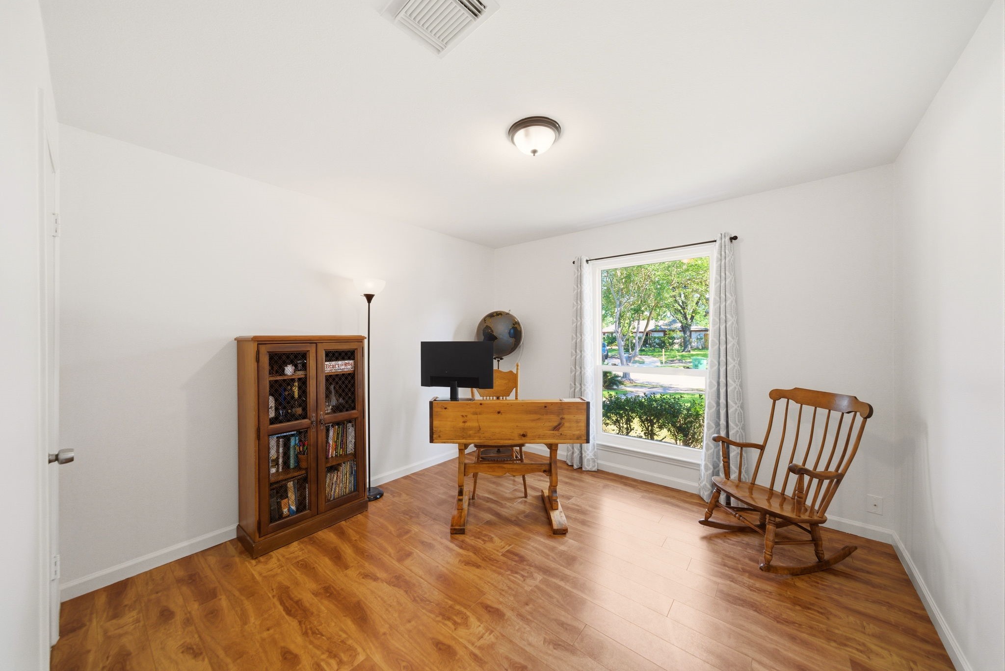 9231 Tooley Drive Property Photo 20