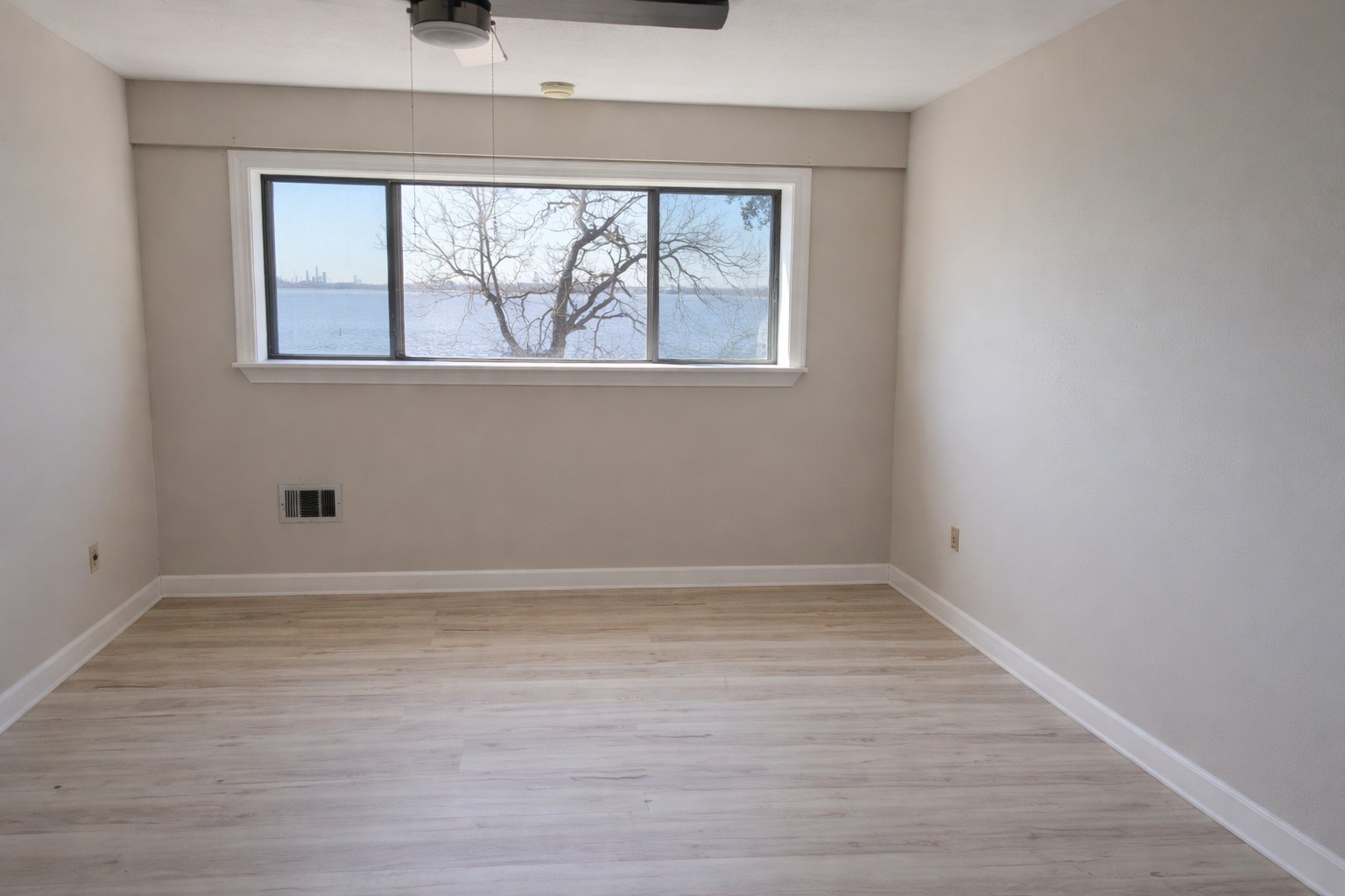 5315 Bayway Drive Property Photo 35