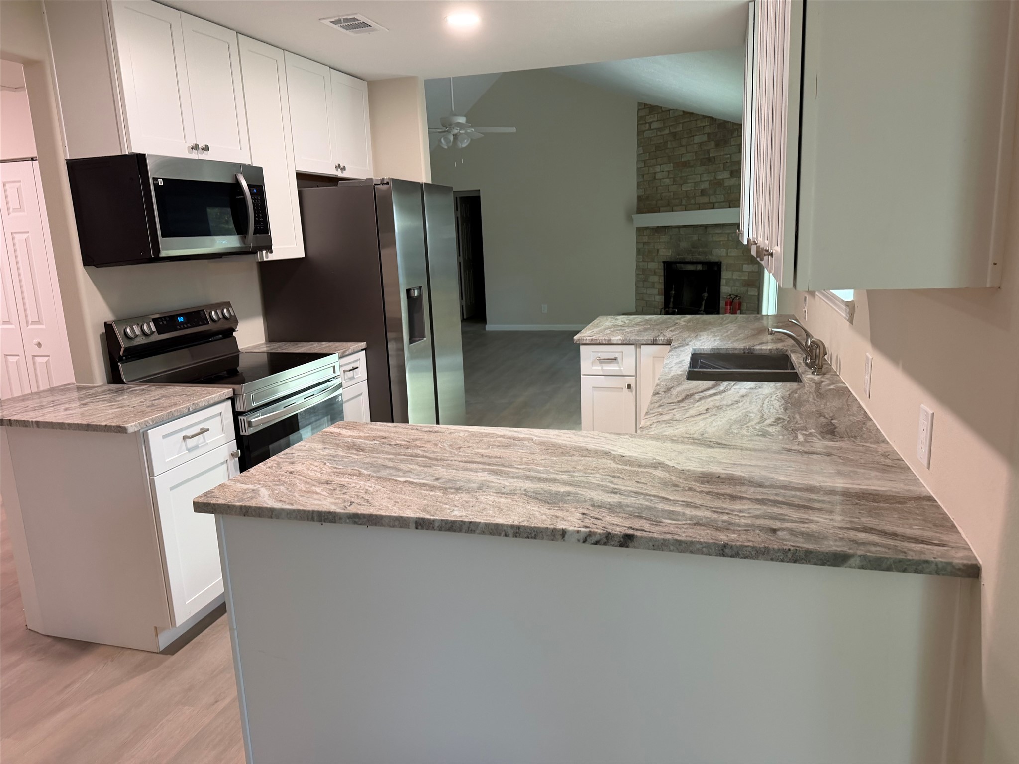 25388 White Oak Lane Property Photo 4