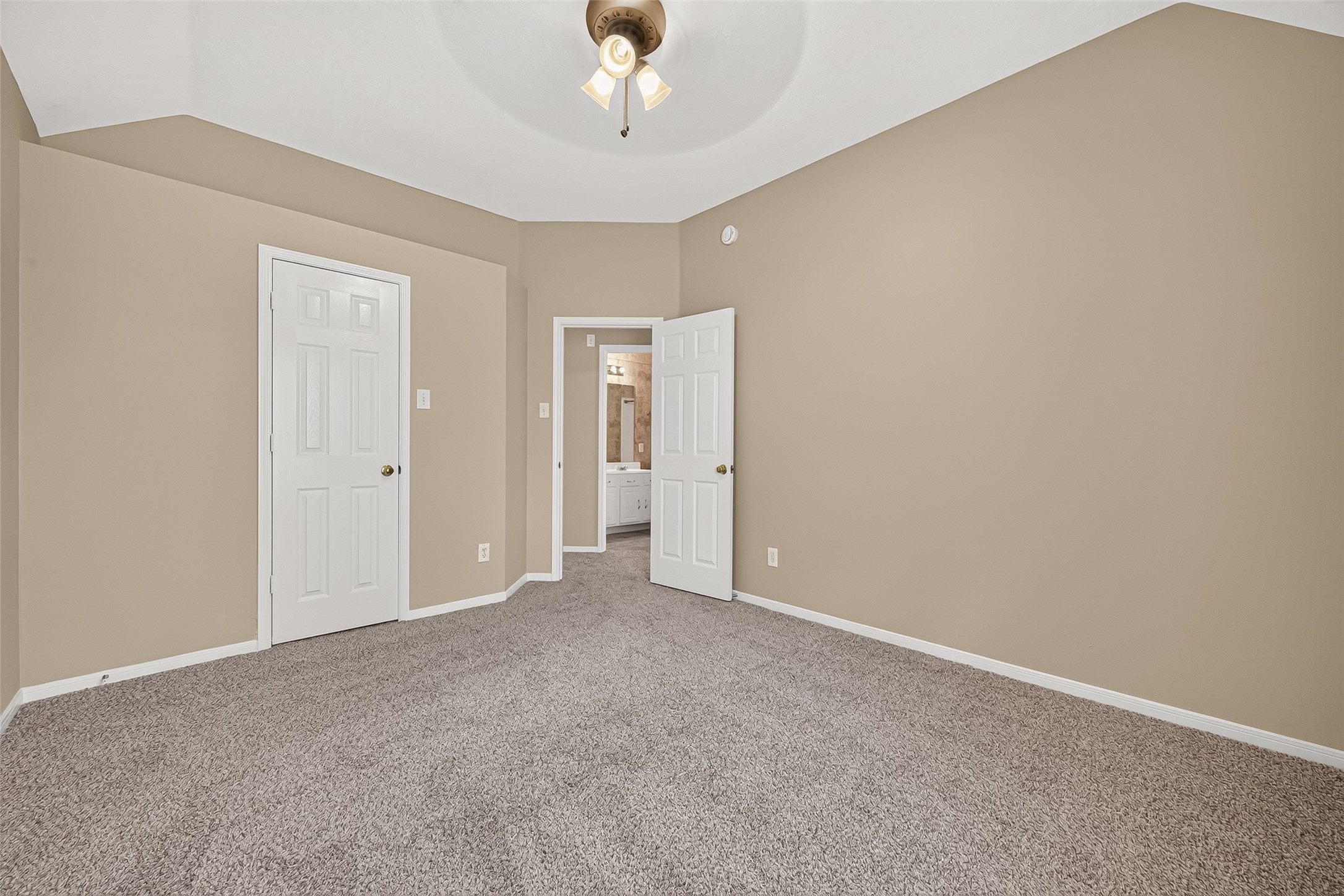18515 Autumn Park Drive Property Photo 37