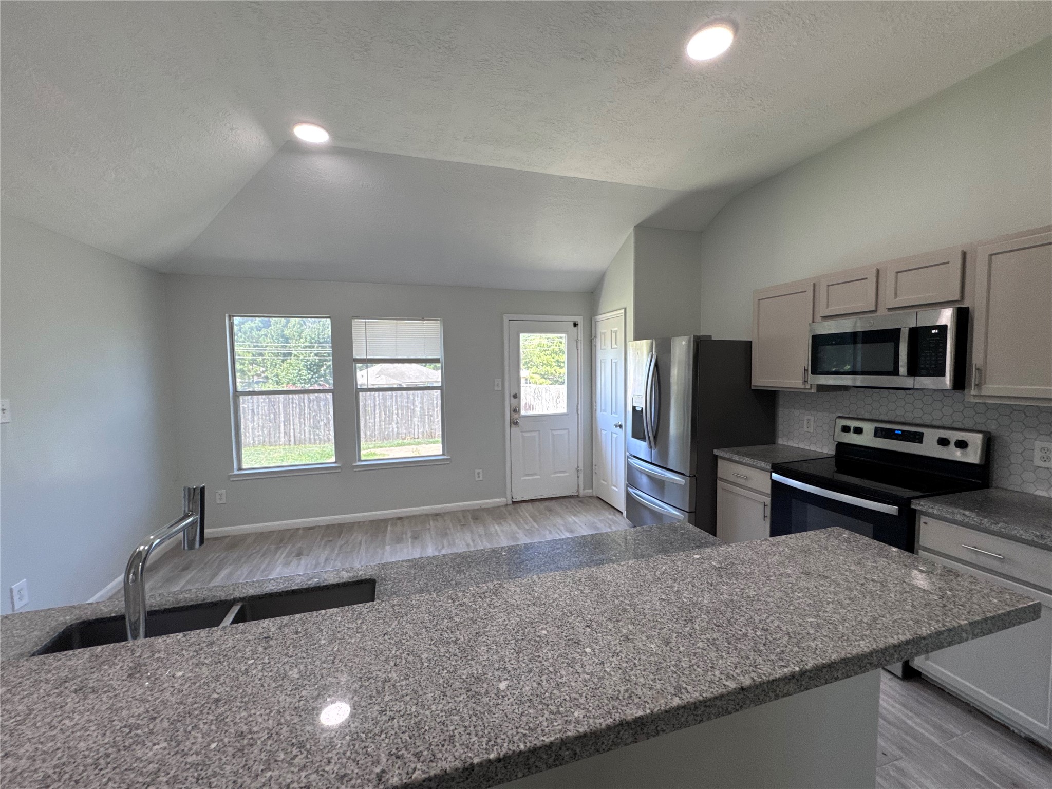 13705 Bighorn Trail Property Photo 4