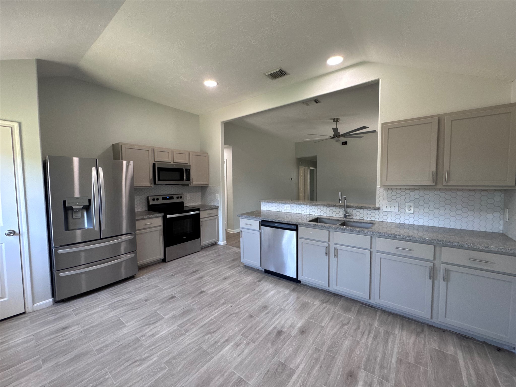 13705 Bighorn Trail Property Photo 5