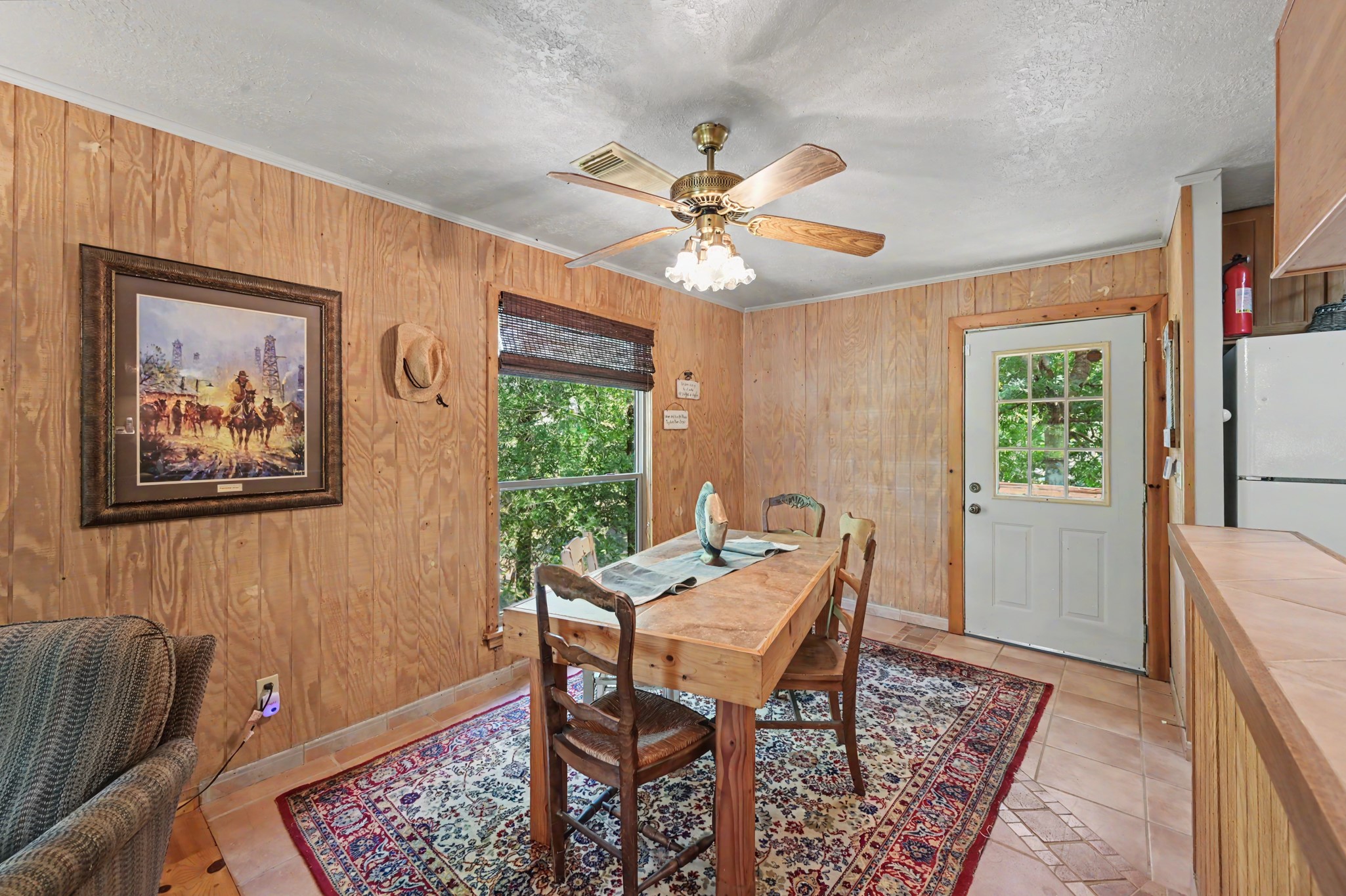 99 Lake View Drive Property Photo 9