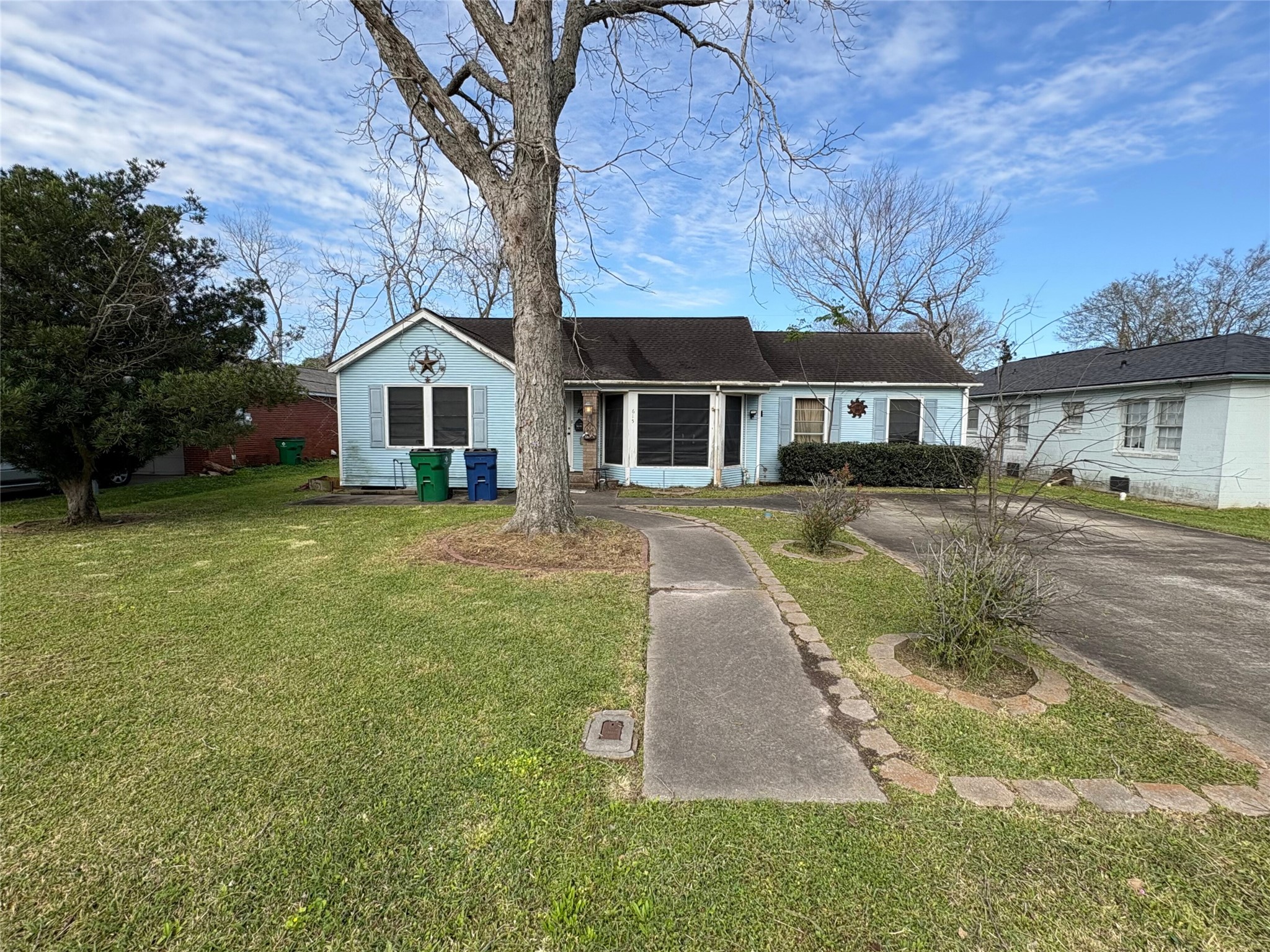 615 N Tinsley Street Property Photo