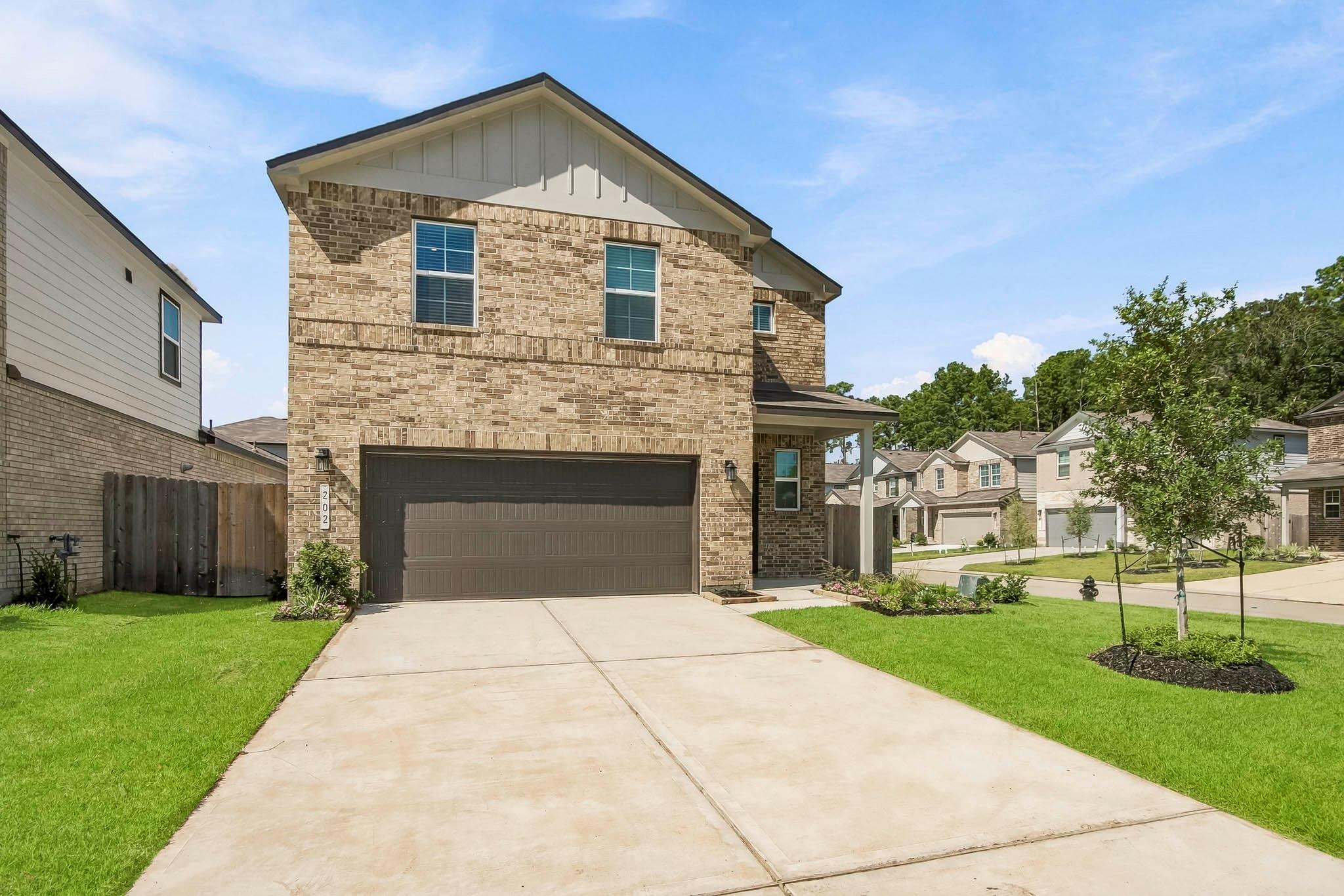 202 Brazen Forest Trail, Magnolia Tx 77354 Property Photo 1