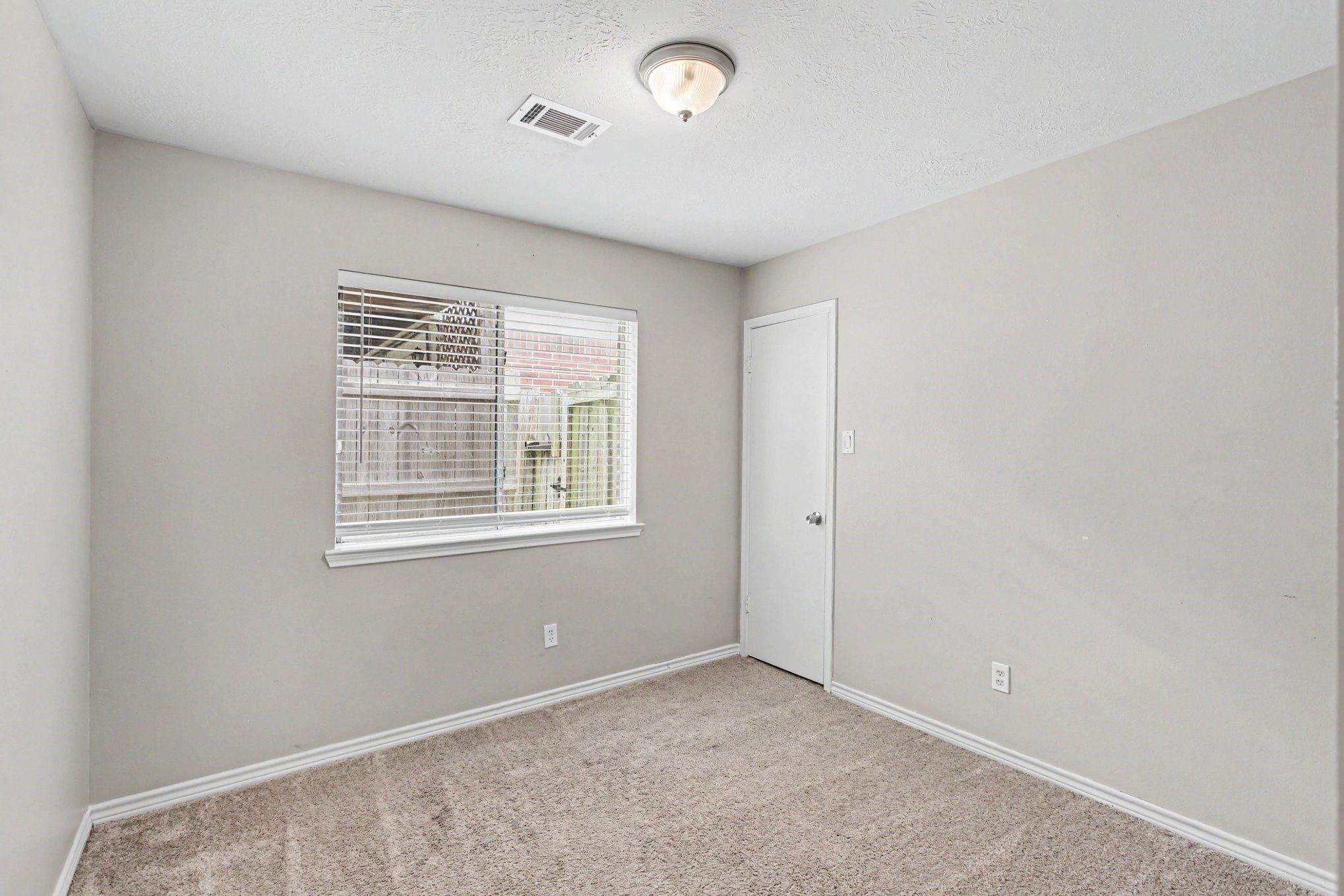 22530 Sw Willow Branch Lane Property Photo 8
