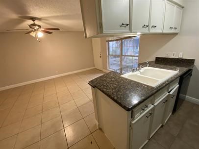 710 Colquitt Street 03 Property Photo 2