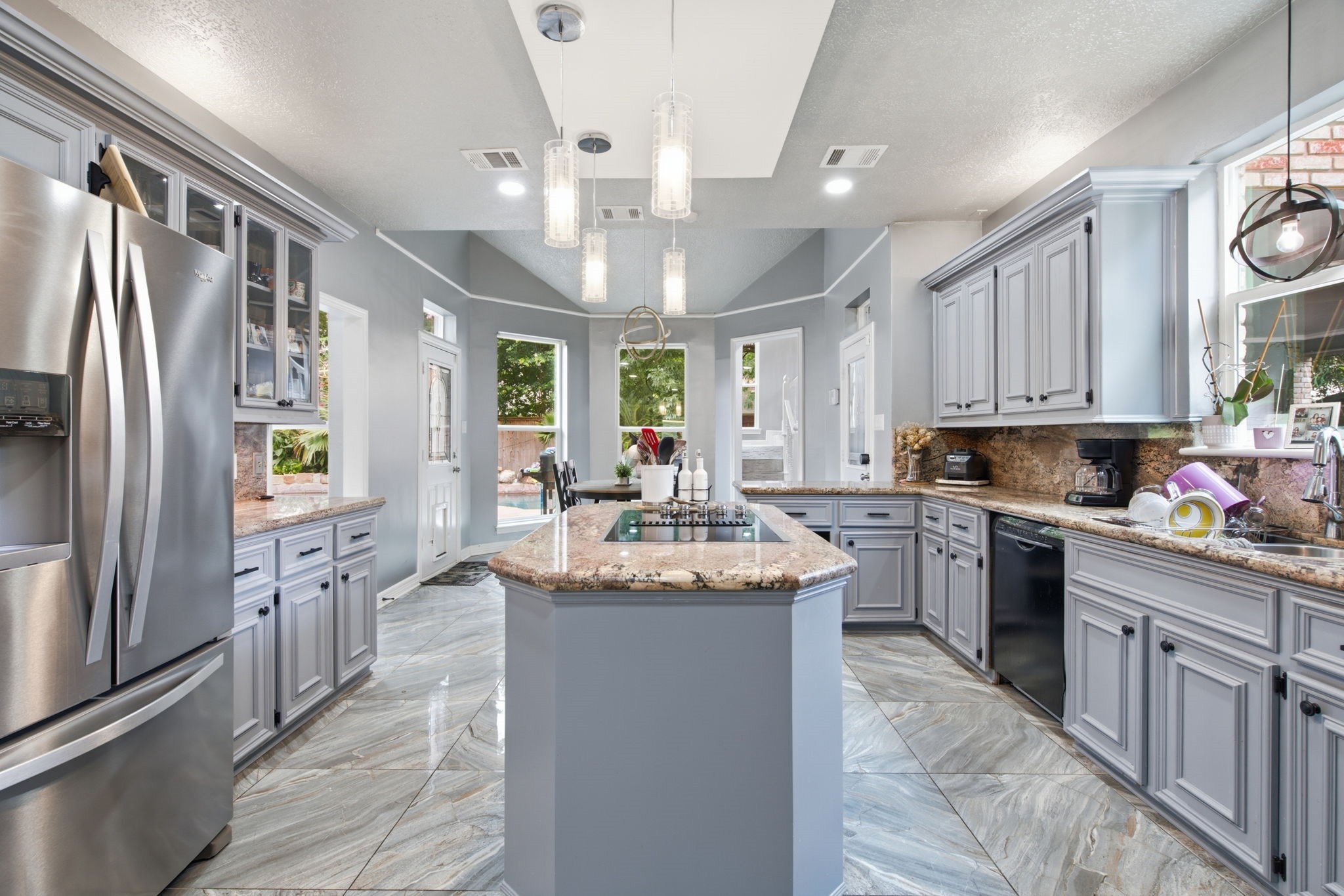 6915 Pebble Beach Drive Property Photo 4