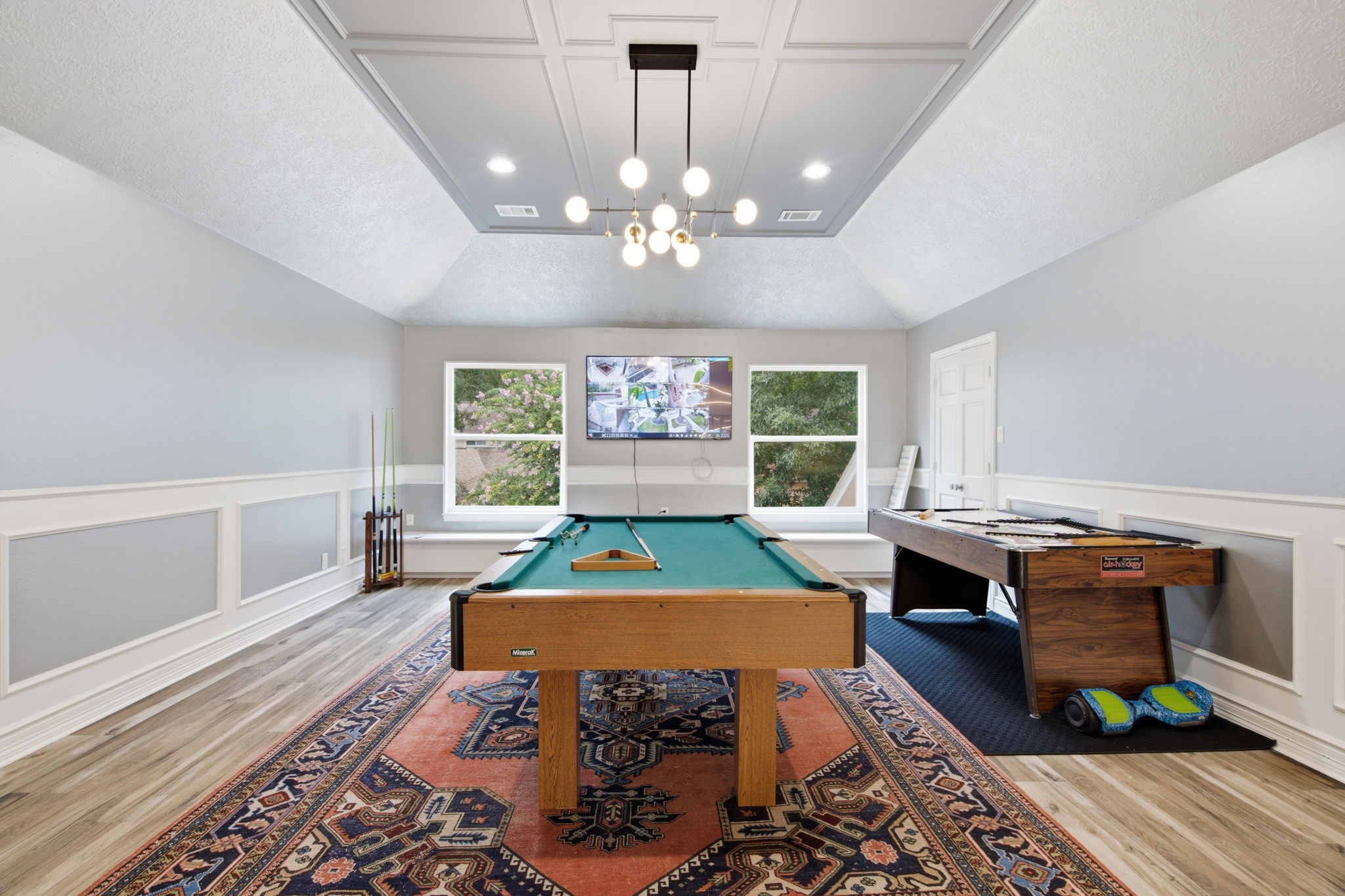 6915 Pebble Beach Drive Property Photo 6