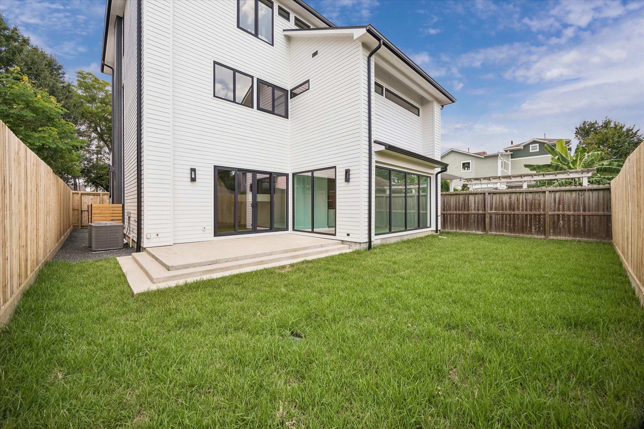 2218 Gostick Street Property Photo 49