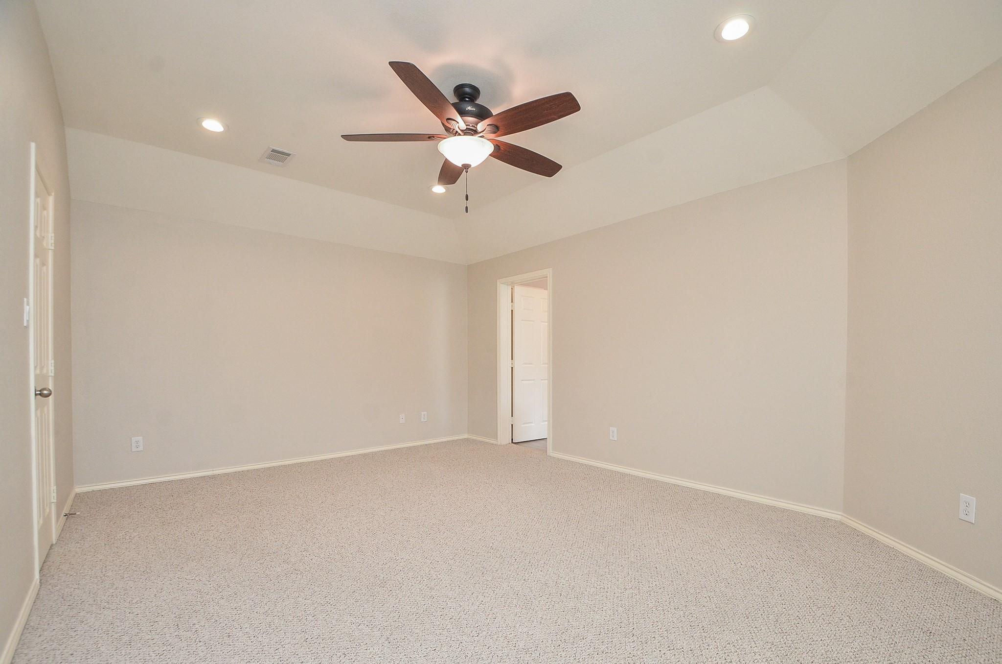 4226 Windy Chase Lane Property Photo 7