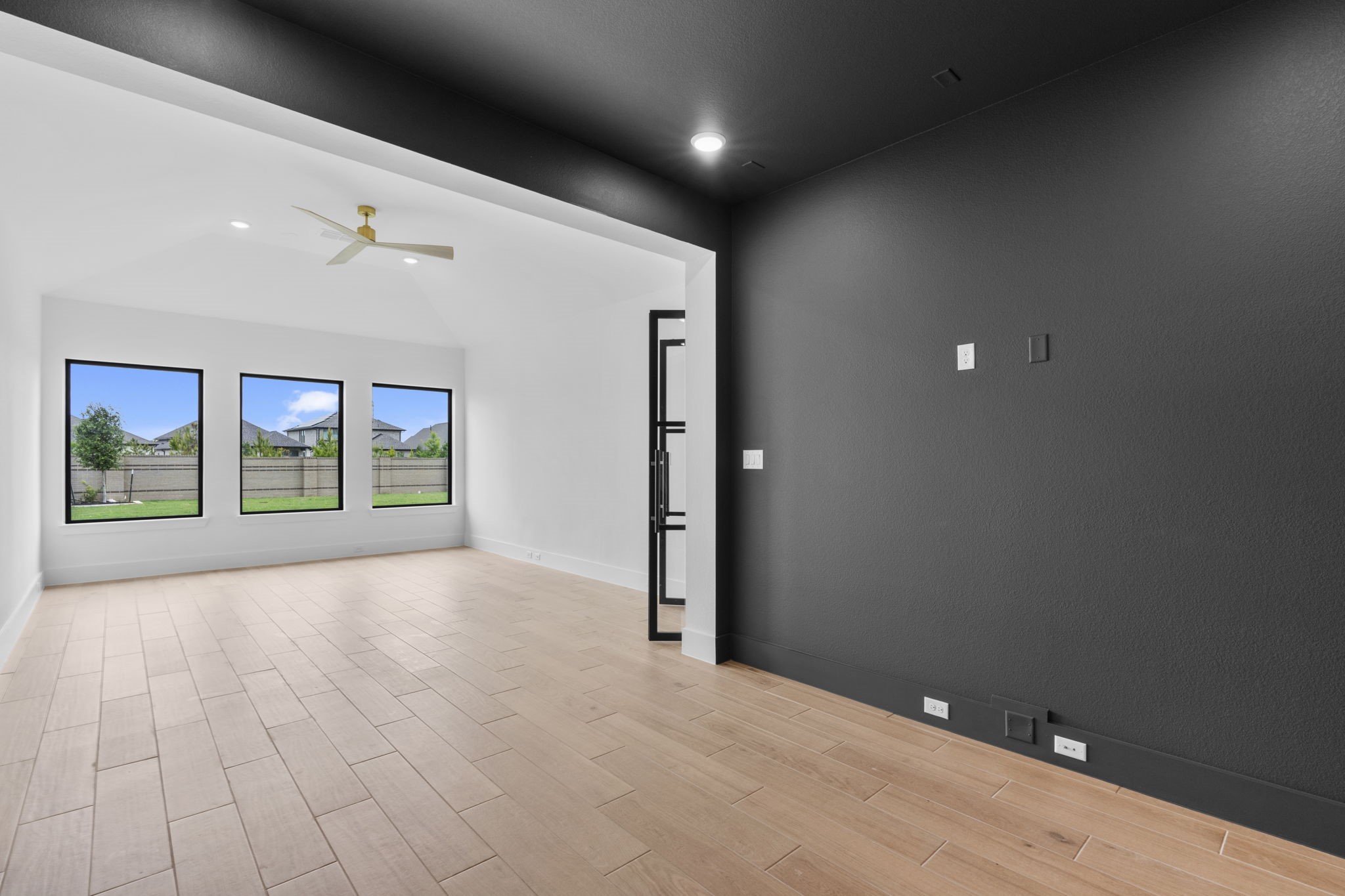 11103 Sunny Cliff Place Property Photo 7